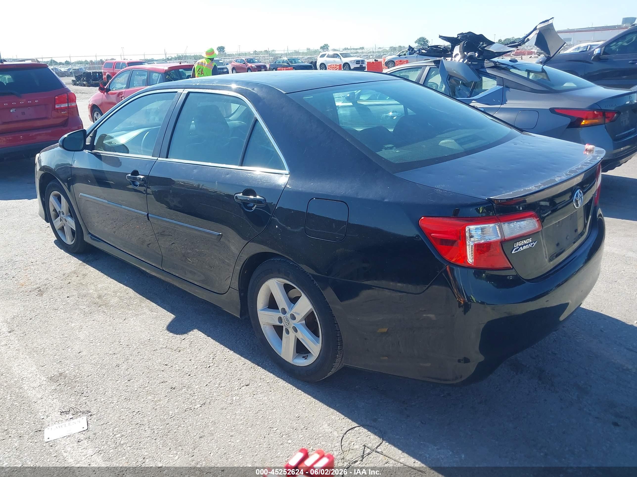 2014 Toyota Camry Se Черный vin: 4T1BF1FK0EU789431