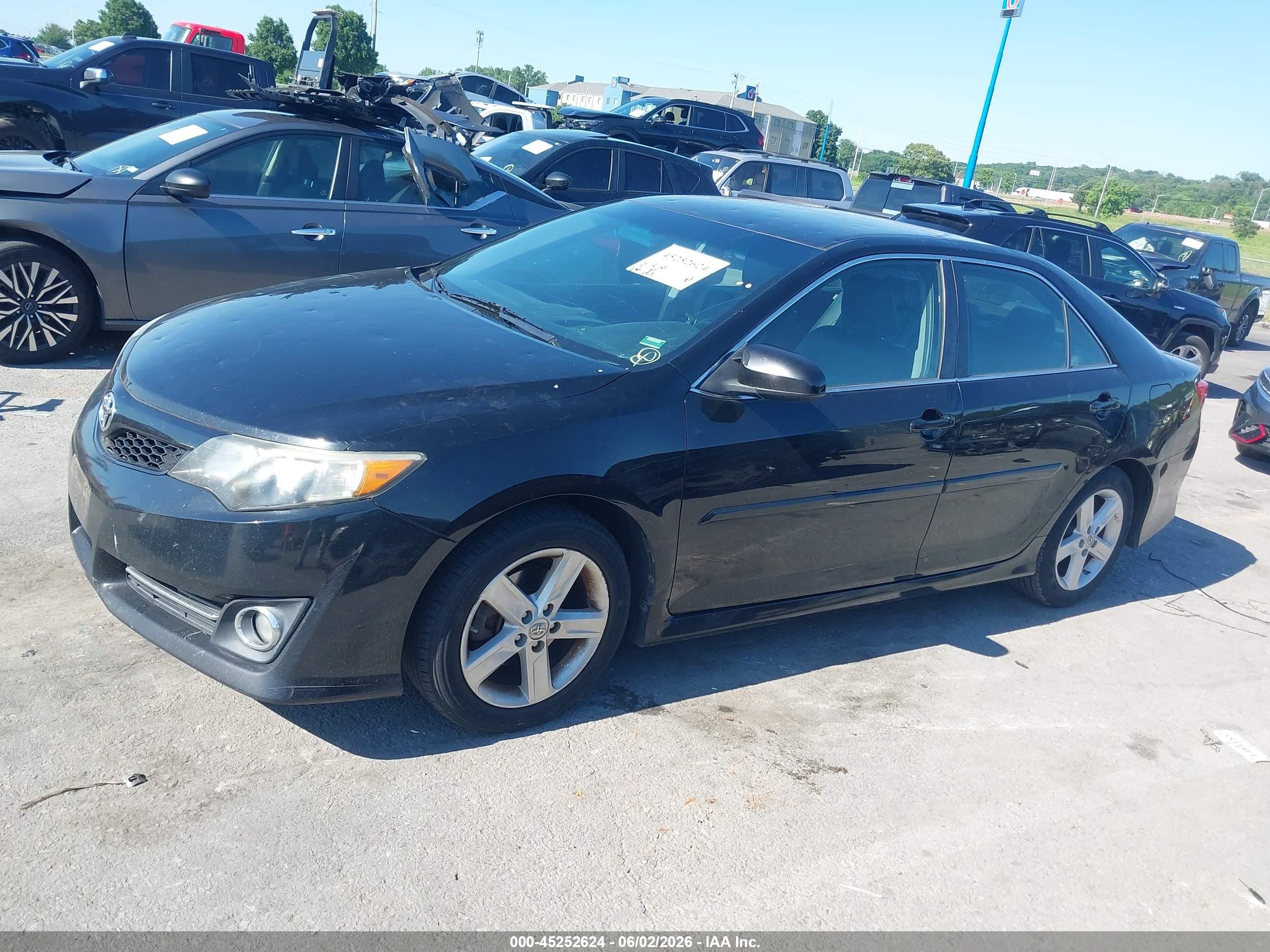 2014 Toyota Camry Se Черный vin: 4T1BF1FK0EU789431