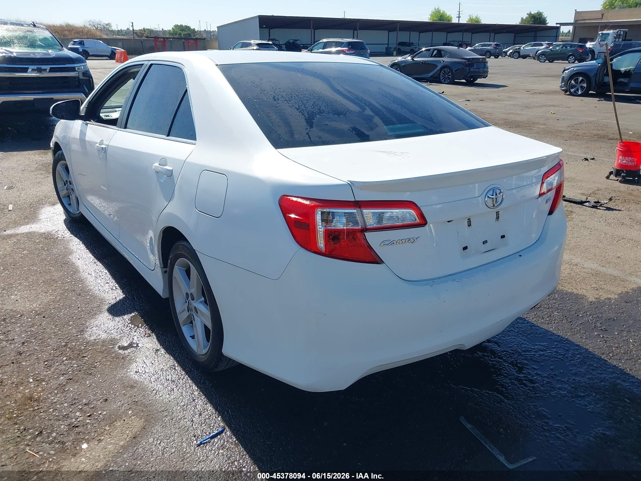 2014 Toyota Camry Se Белый vin: 4T1BF1FK0EU790997