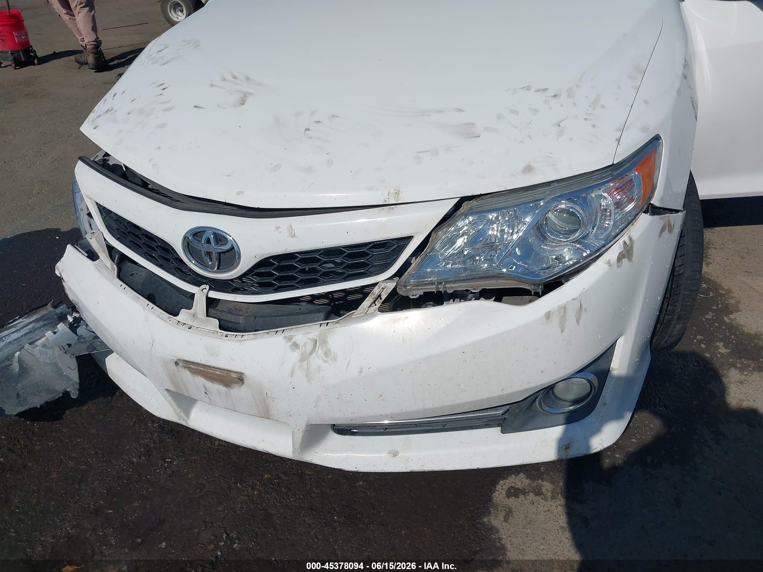 2014 Toyota Camry Se Белый vin: 4T1BF1FK0EU790997