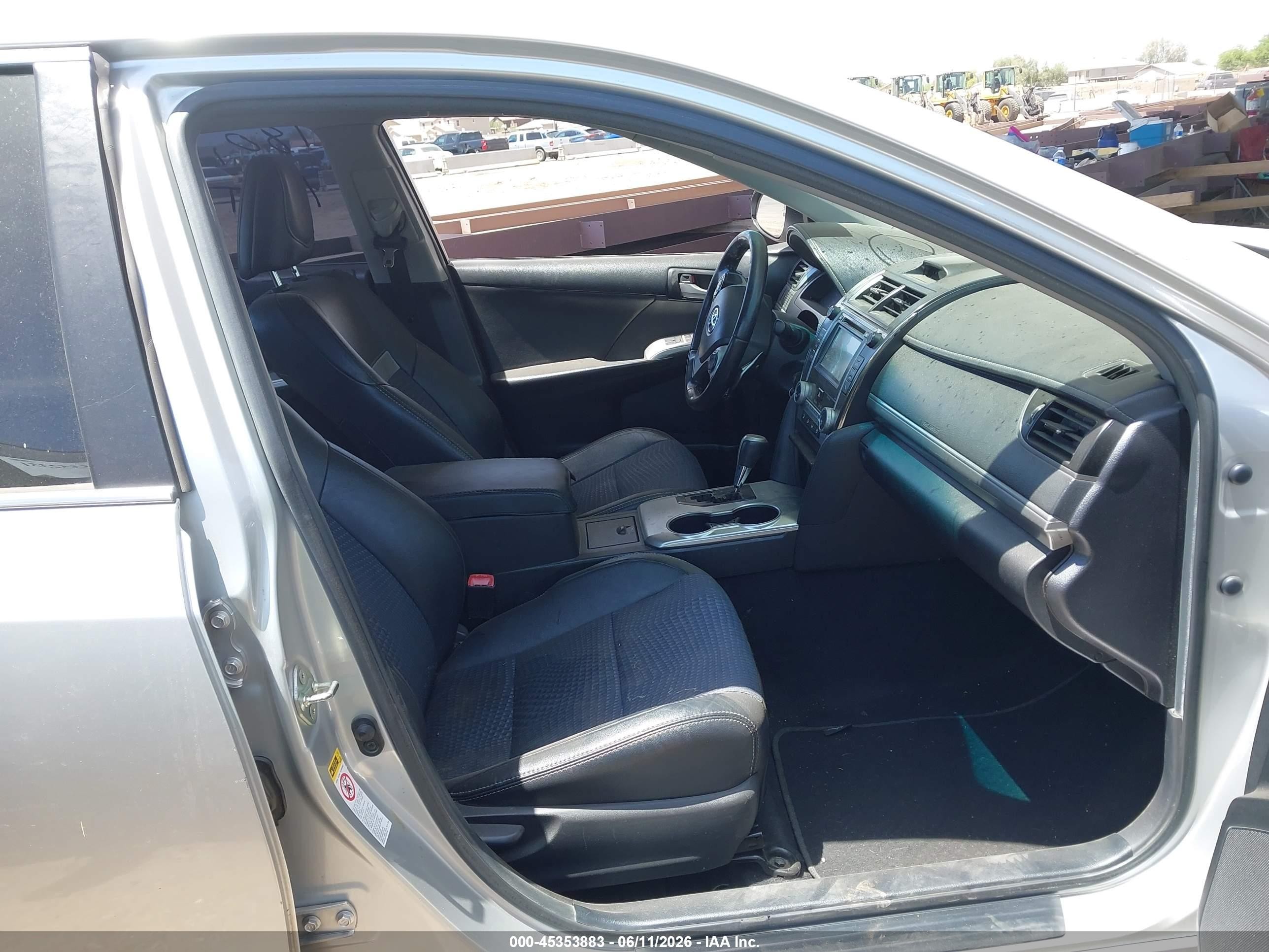 2014 Toyota Camry Se Silver vin: 4T1BF1FK0EU804672