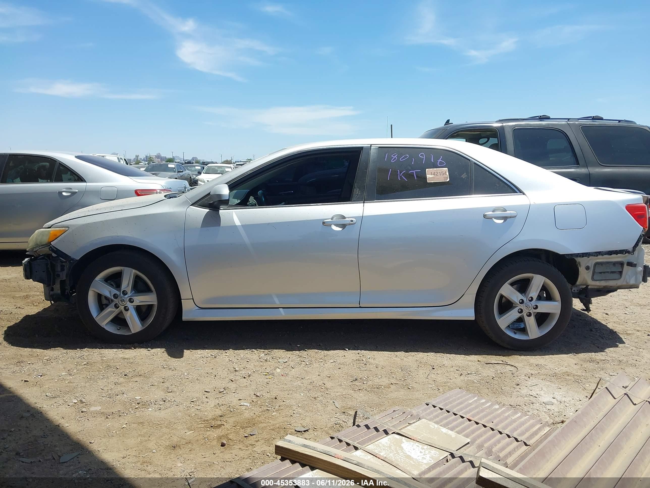 2014 Toyota Camry Se Silver vin: 4T1BF1FK0EU804672