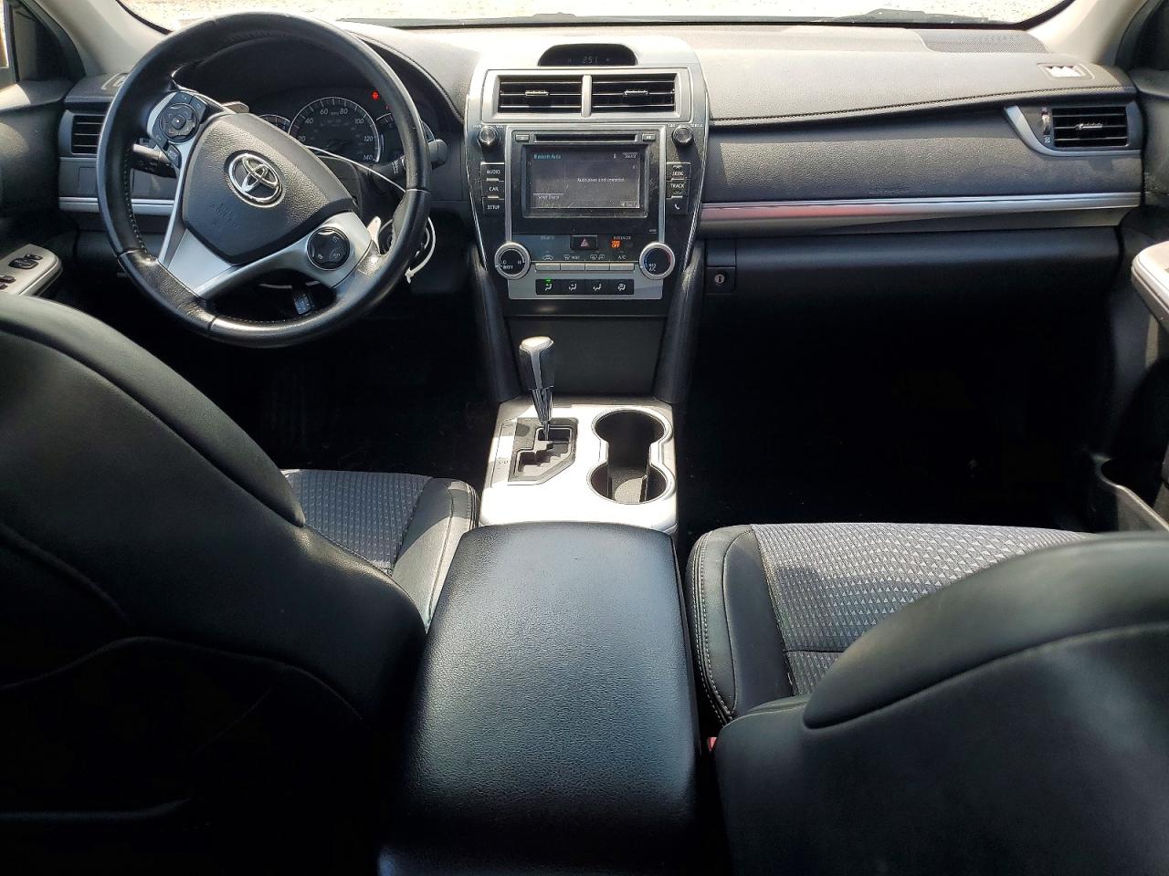 2014 Toyota Camry Se Черный vin: 4T1BF1FK0EU806132