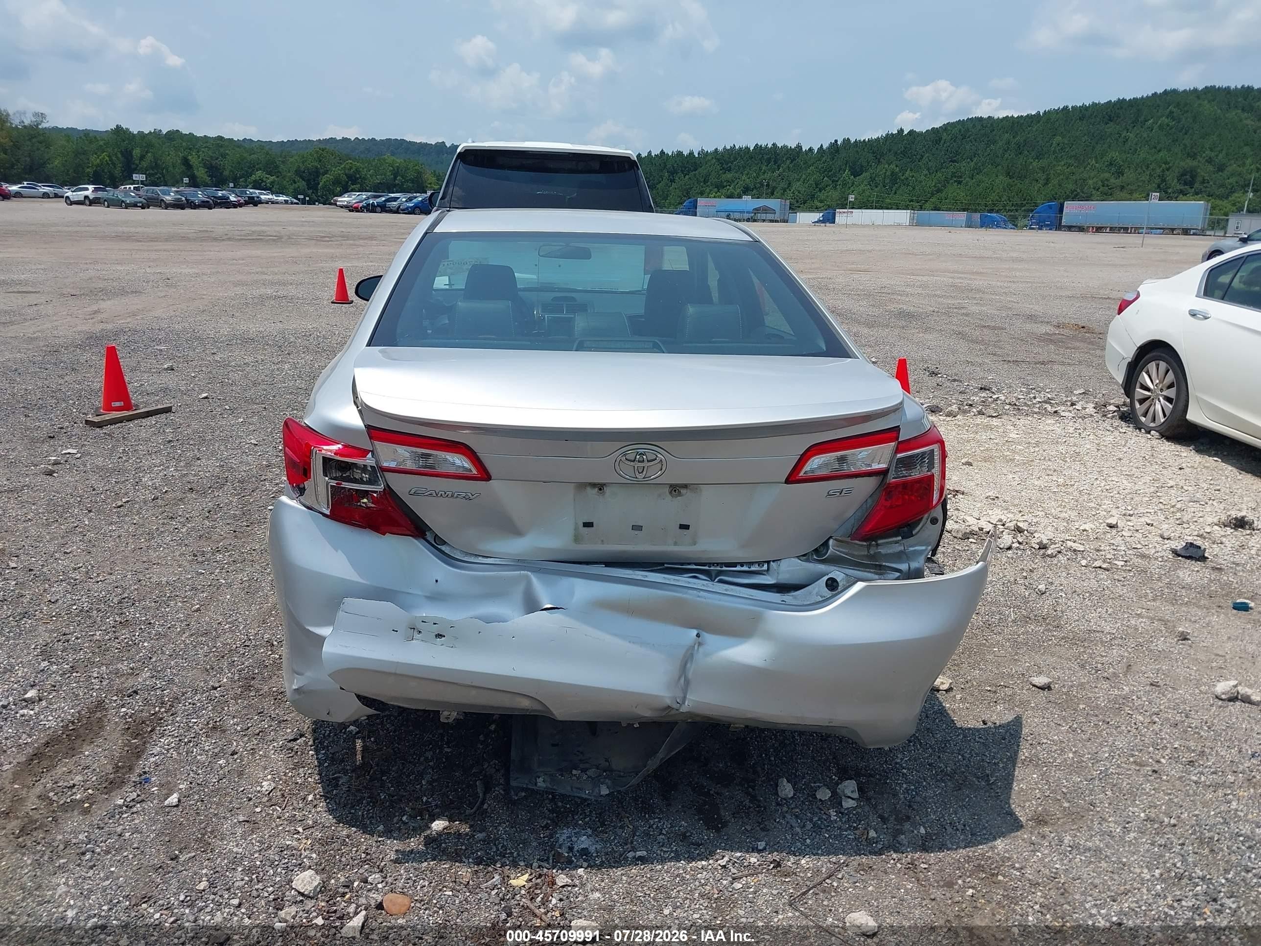 2014 Toyota Camry Se Silver vin: 4T1BF1FK0EU816997