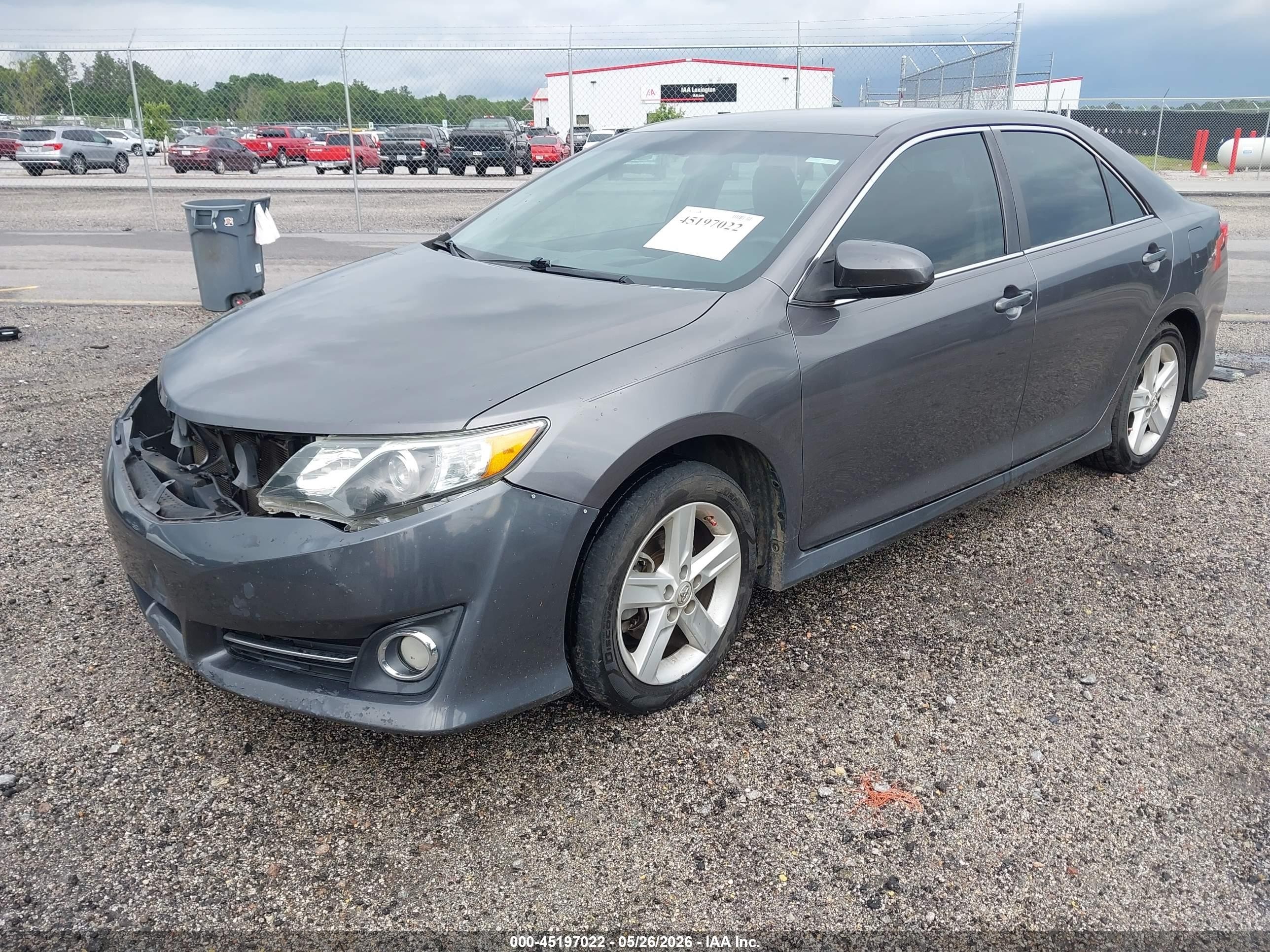 2014 Toyota Camry Se Gray vin: 4T1BF1FK0EU832617