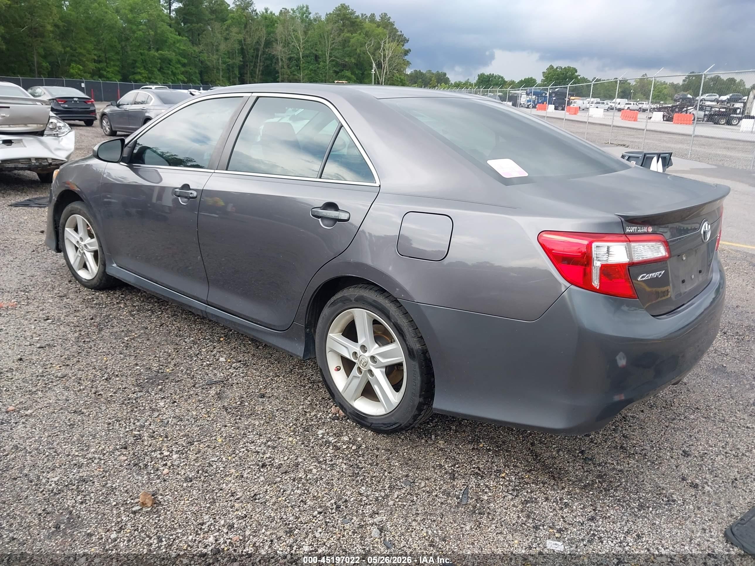 2014 Toyota Camry Se Gray vin: 4T1BF1FK0EU832617