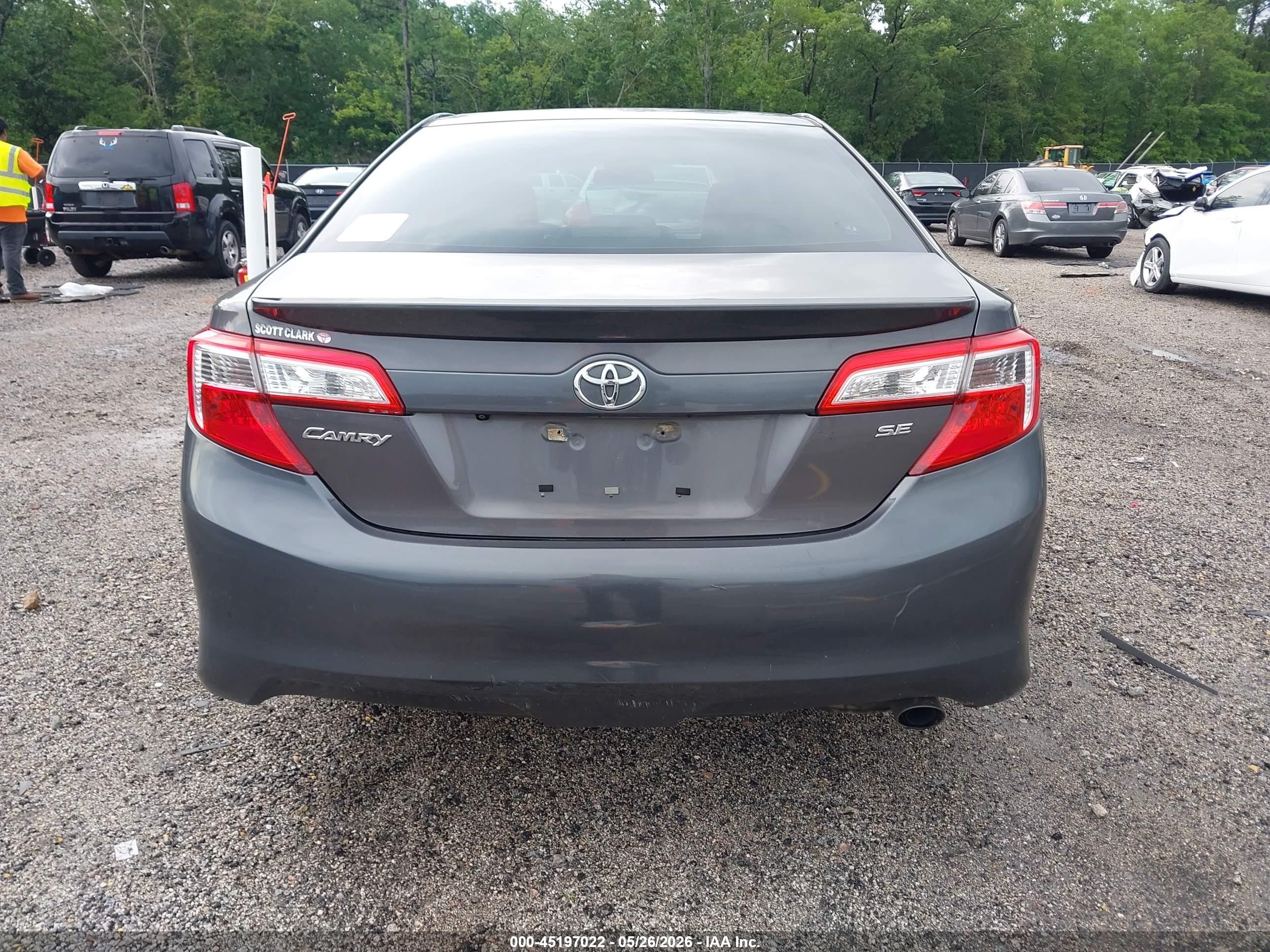 2014 Toyota Camry Se Gray vin: 4T1BF1FK0EU832617