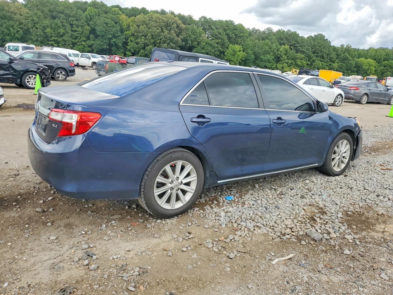 2014 Toyota Camry Xle Blue vin: 4T1BF1FK0EU837364