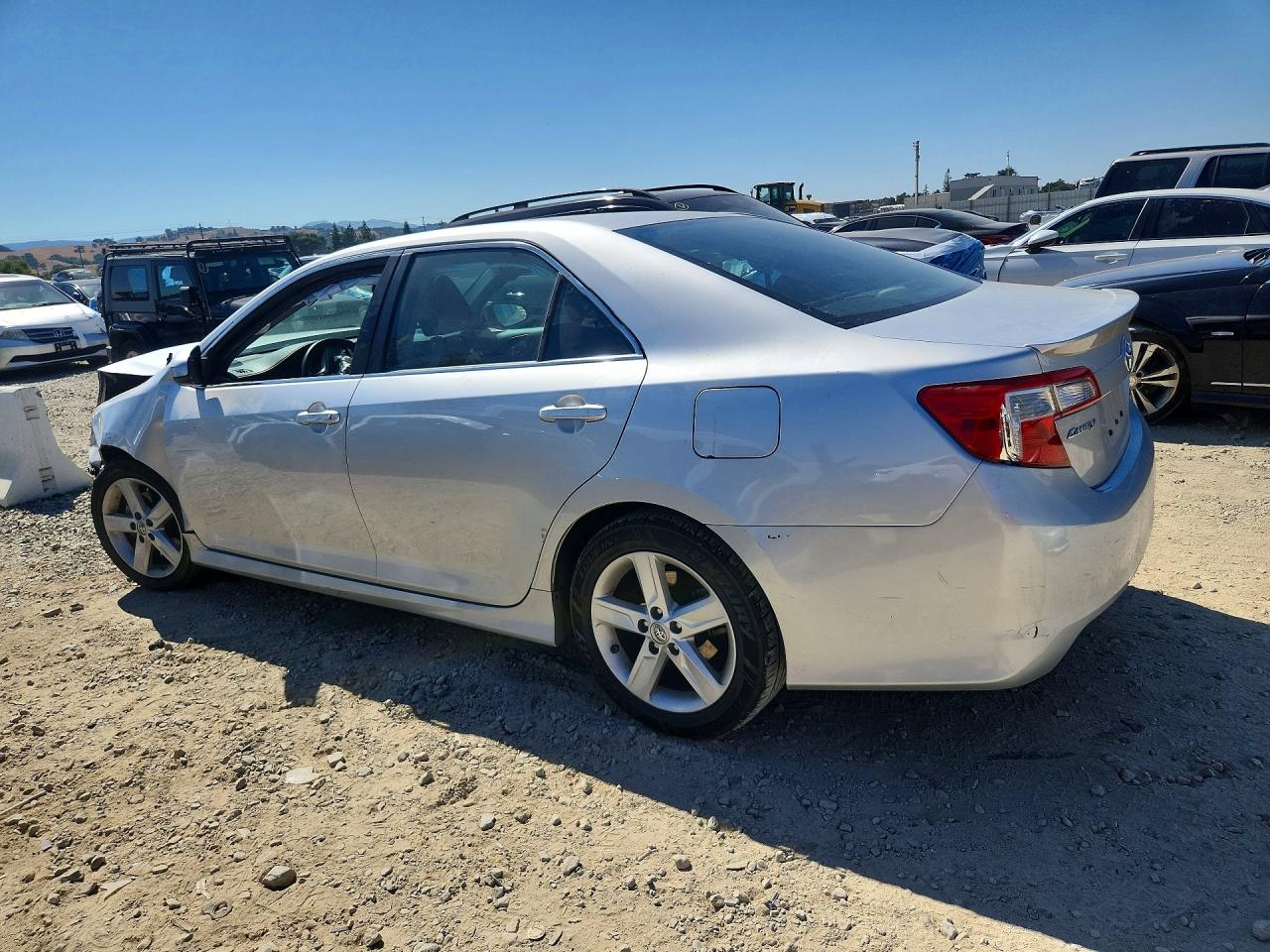 2014 Toyota Camry Se Silver vin: 4T1BF1FK0EU843116