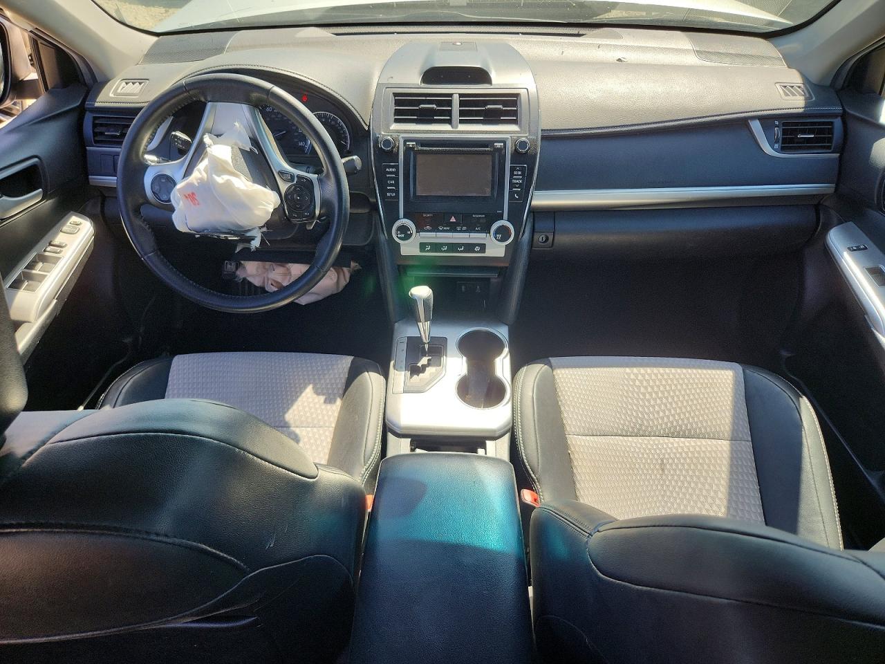 2014 Toyota Camry Se Silver vin: 4T1BF1FK0EU843116