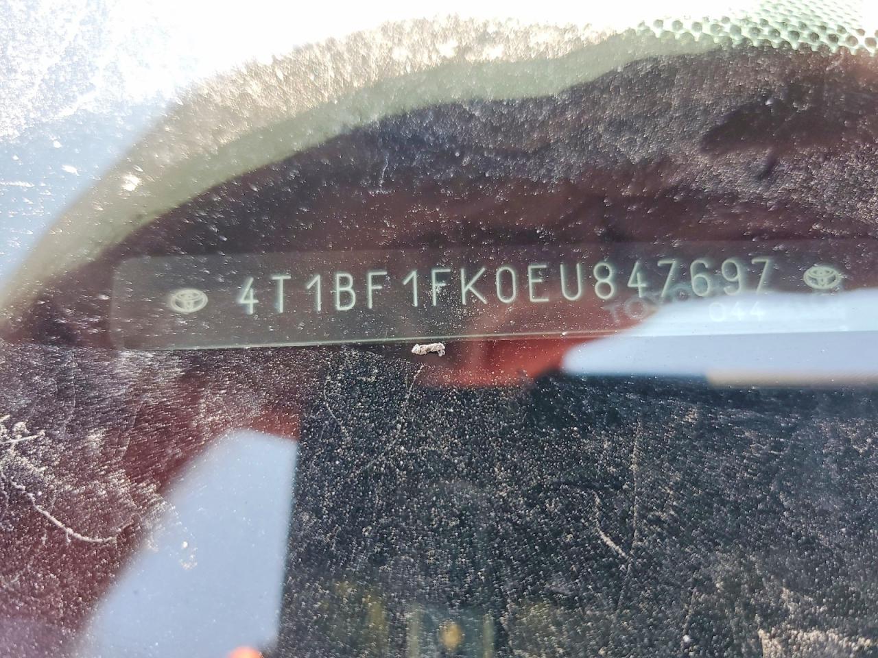 2014 Toyota Camry Le Red vin: 4T1BF1FK0EU847697