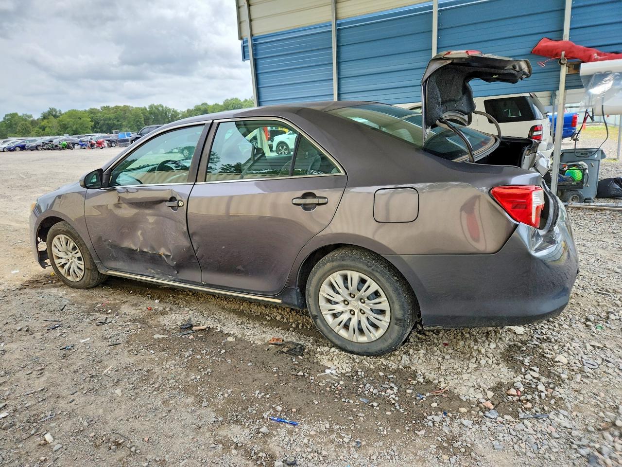2014 Toyota Camry Le Gray vin: 4T1BF1FK0EU849742