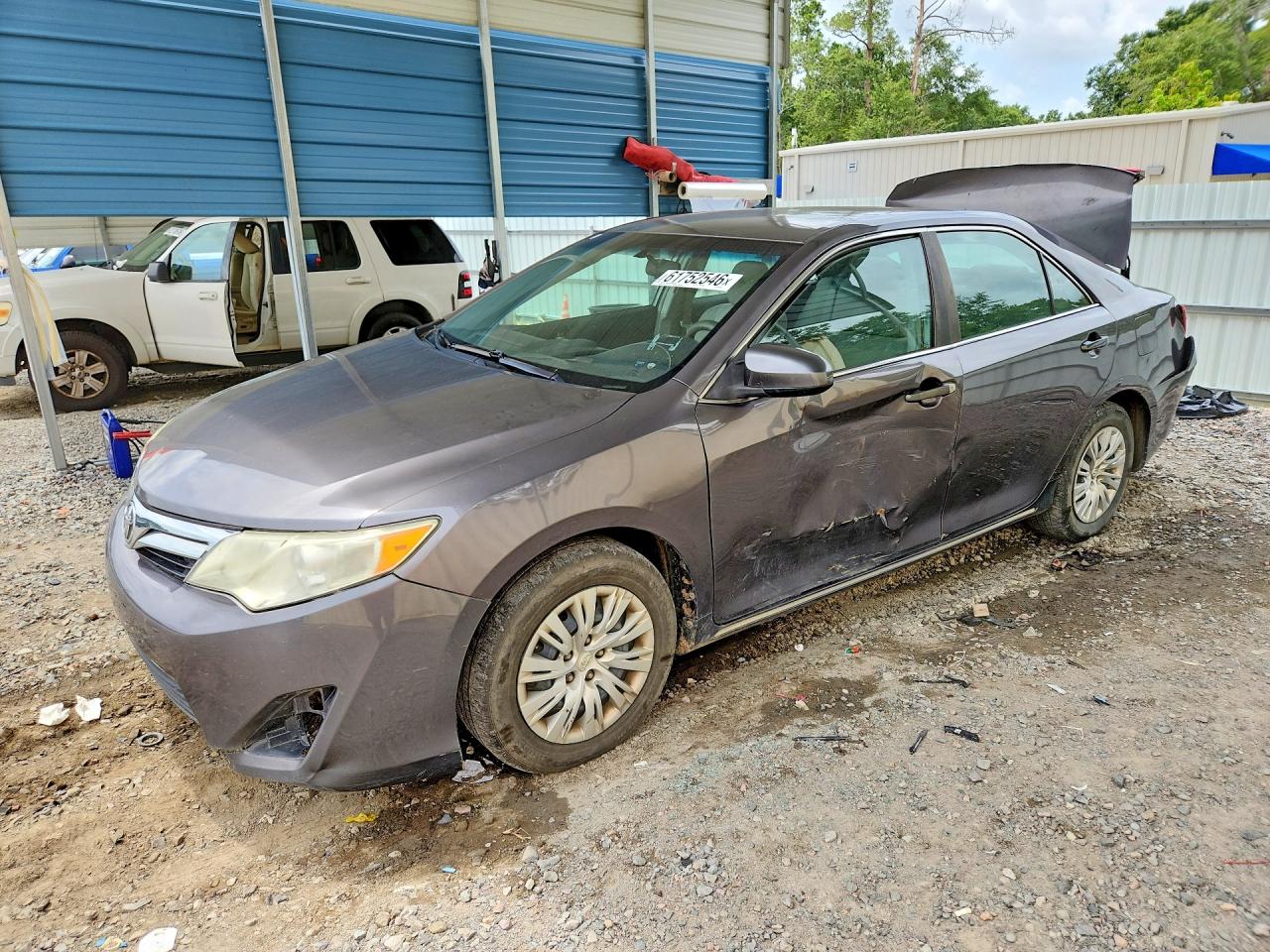 2014 Toyota Camry Le Gray vin: 4T1BF1FK0EU849742