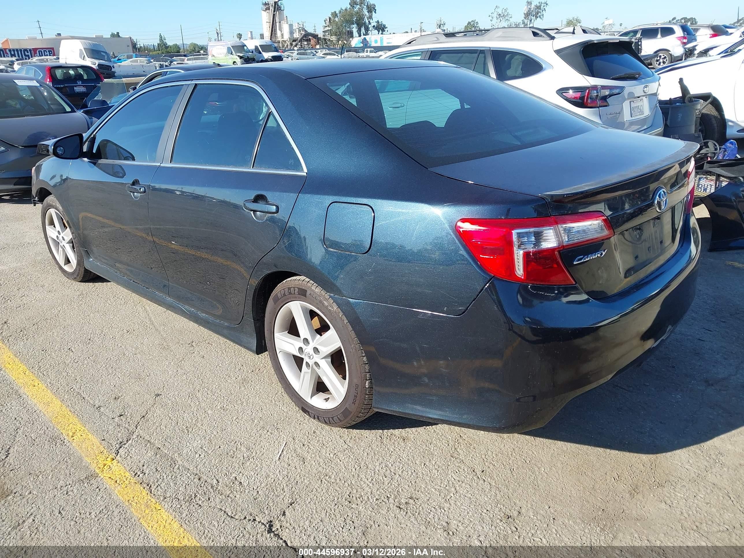 2014 Toyota Camry Se Черный vin: 4T1BF1FK0EU855850