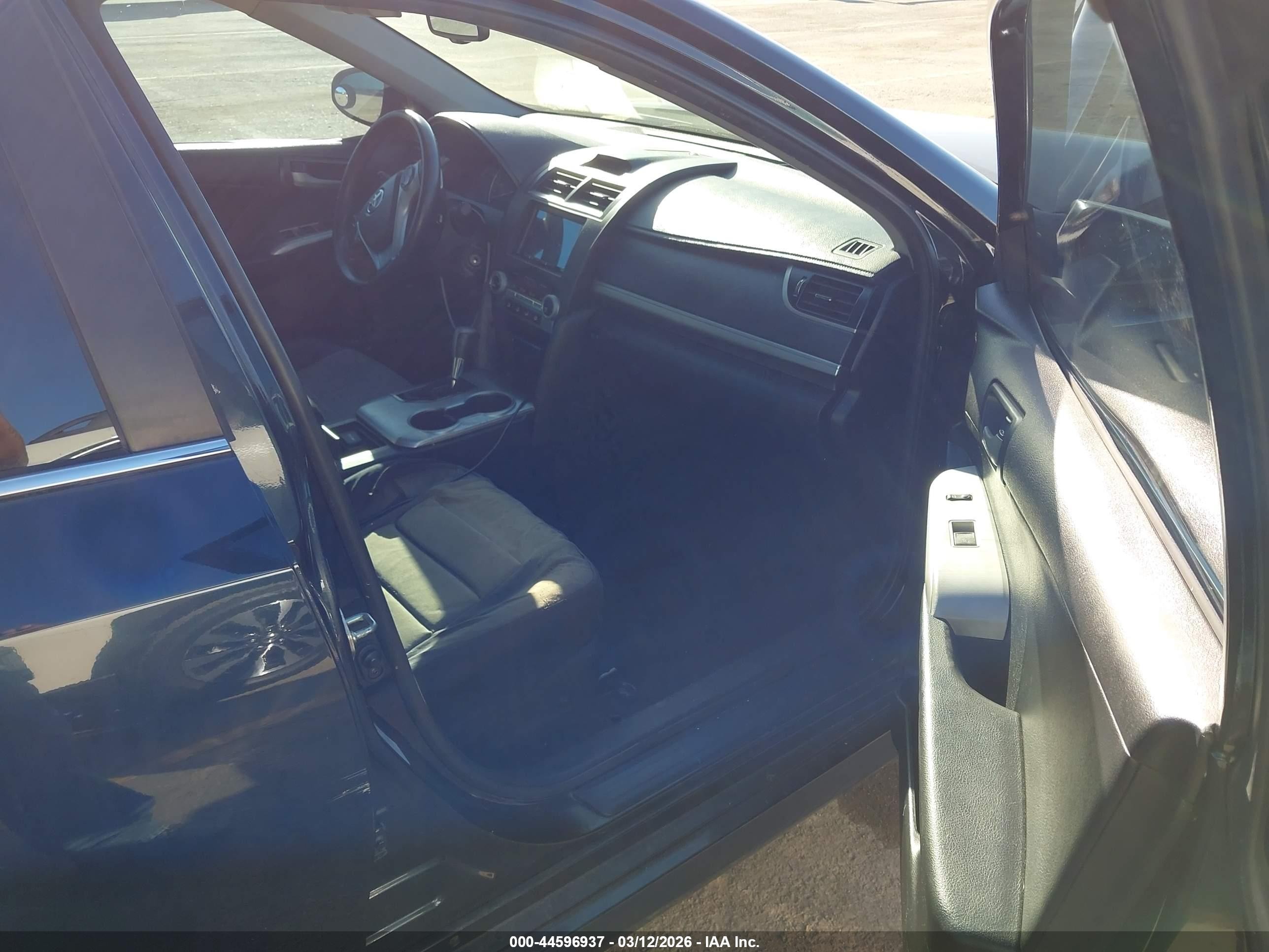 2014 Toyota Camry Se Черный vin: 4T1BF1FK0EU855850
