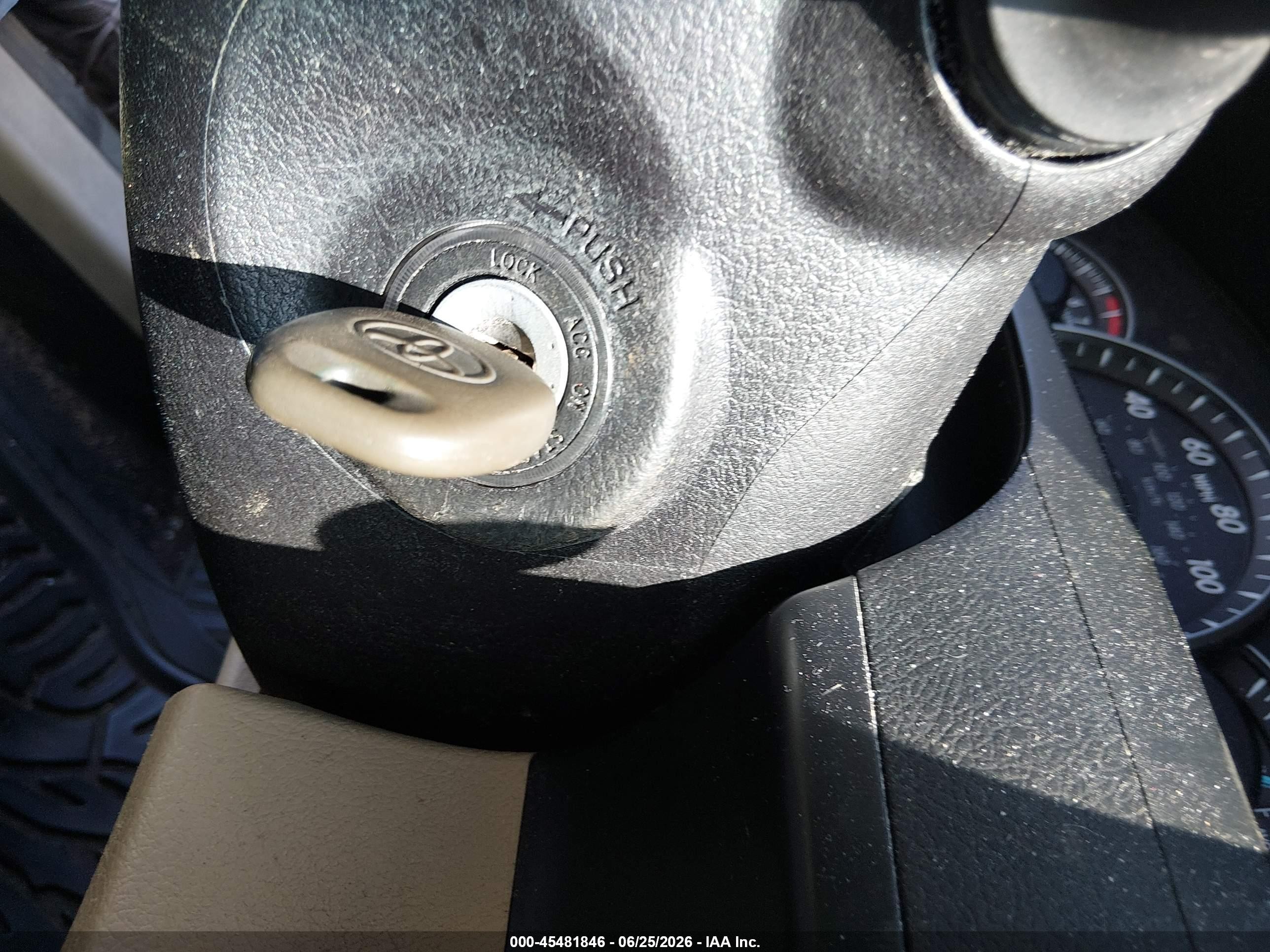 2014 Toyota Camry Le Зеленый vin: 4T1BF1FK0EU859140