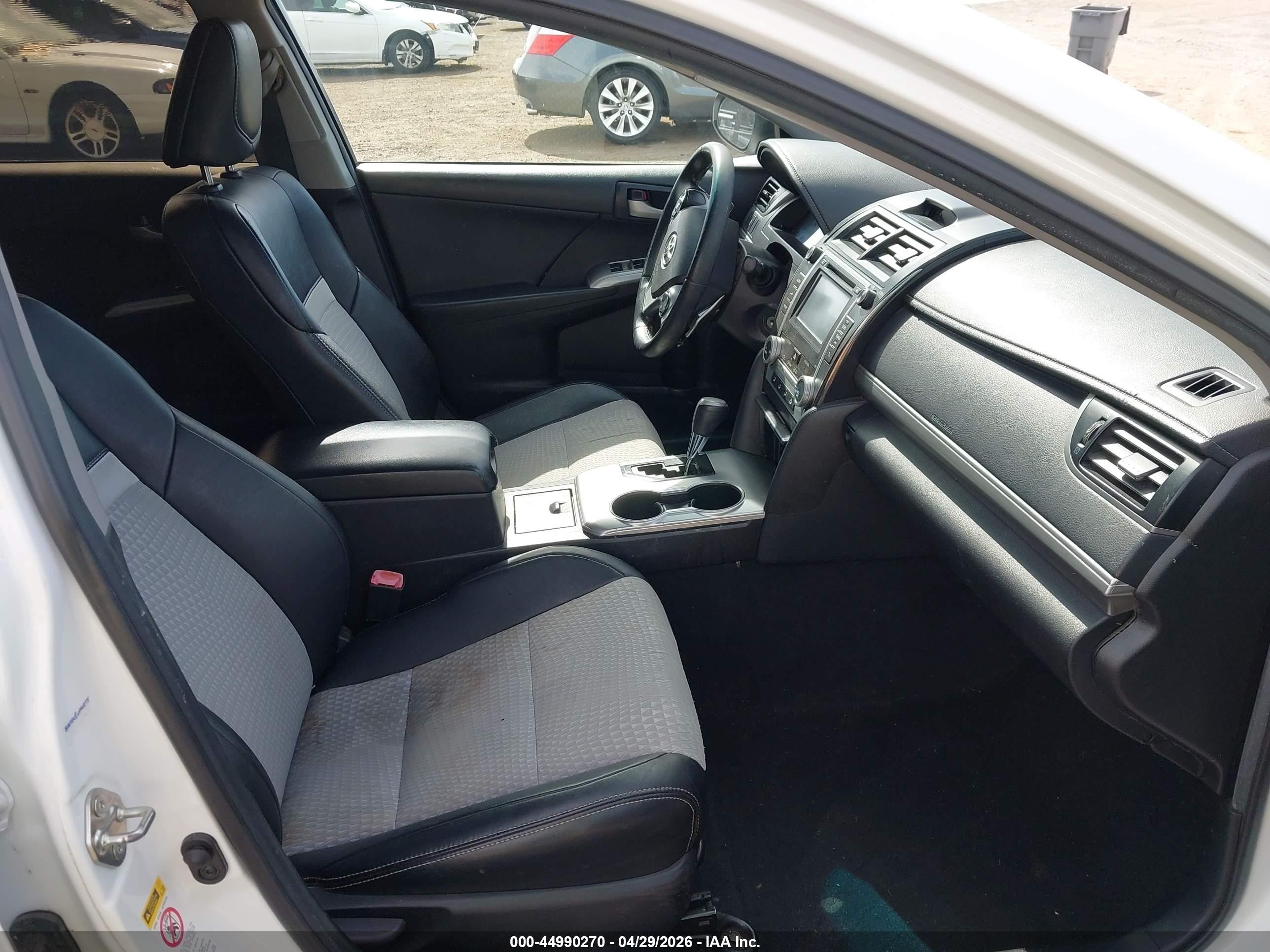 2014 Toyota Camry Se White vin: 4T1BF1FK0EU869005