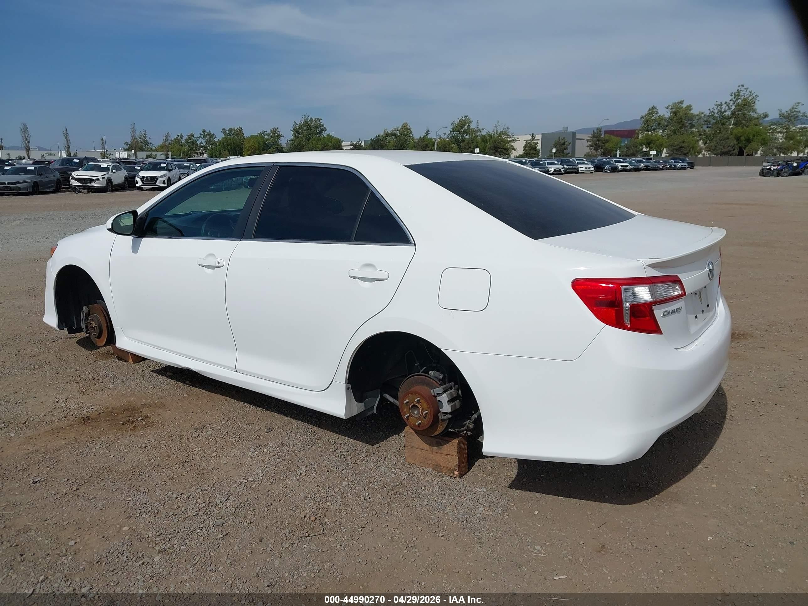 2014 Toyota Camry Se White vin: 4T1BF1FK0EU869005
