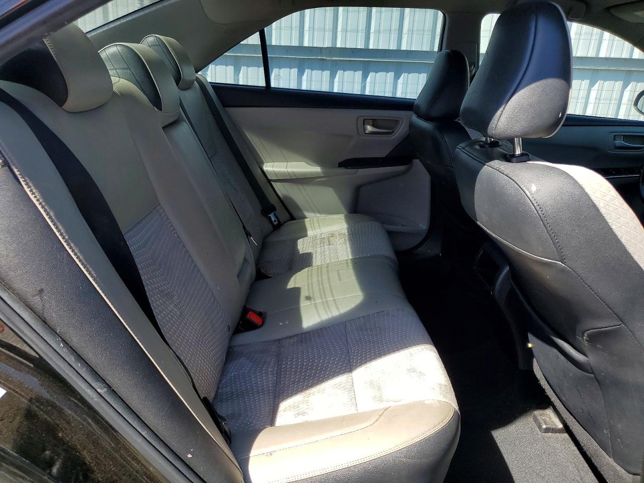 2015 Toyota Camry Se Черный vin: 4T1BF1FK0FU004648
