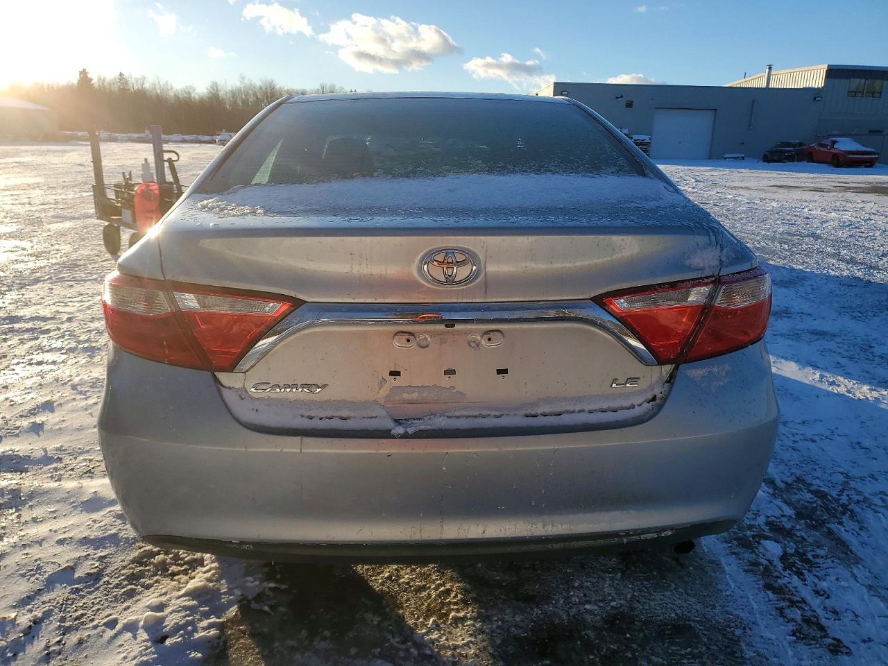 2015 Toyota Camry Le Silver vin: 4T1BF1FK0FU008067