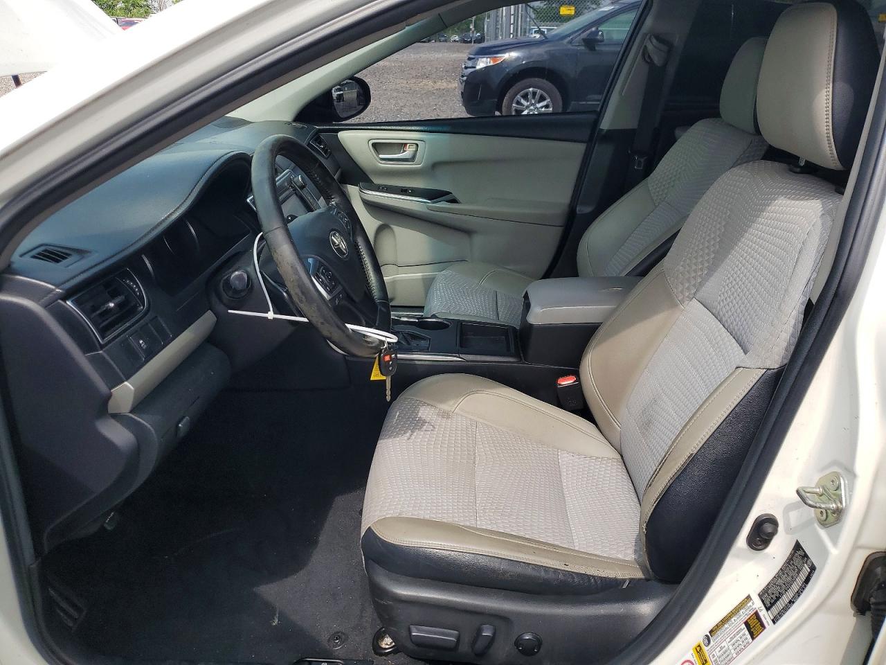 2015 Toyota Camry Se White vin: 4T1BF1FK0FU010806
