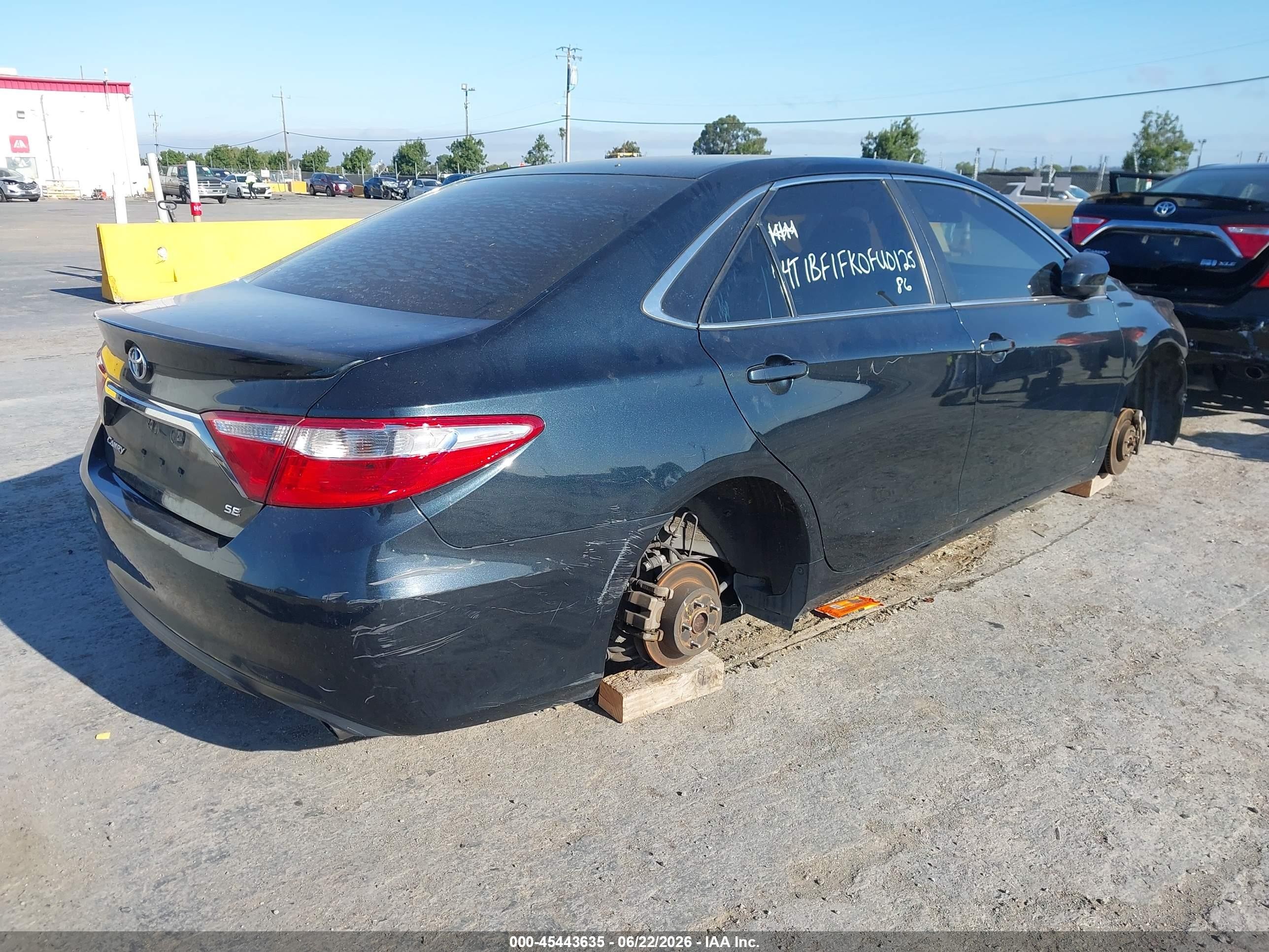 2015 Toyota Camry Se Dark Blue vin: 4T1BF1FK0FU012586