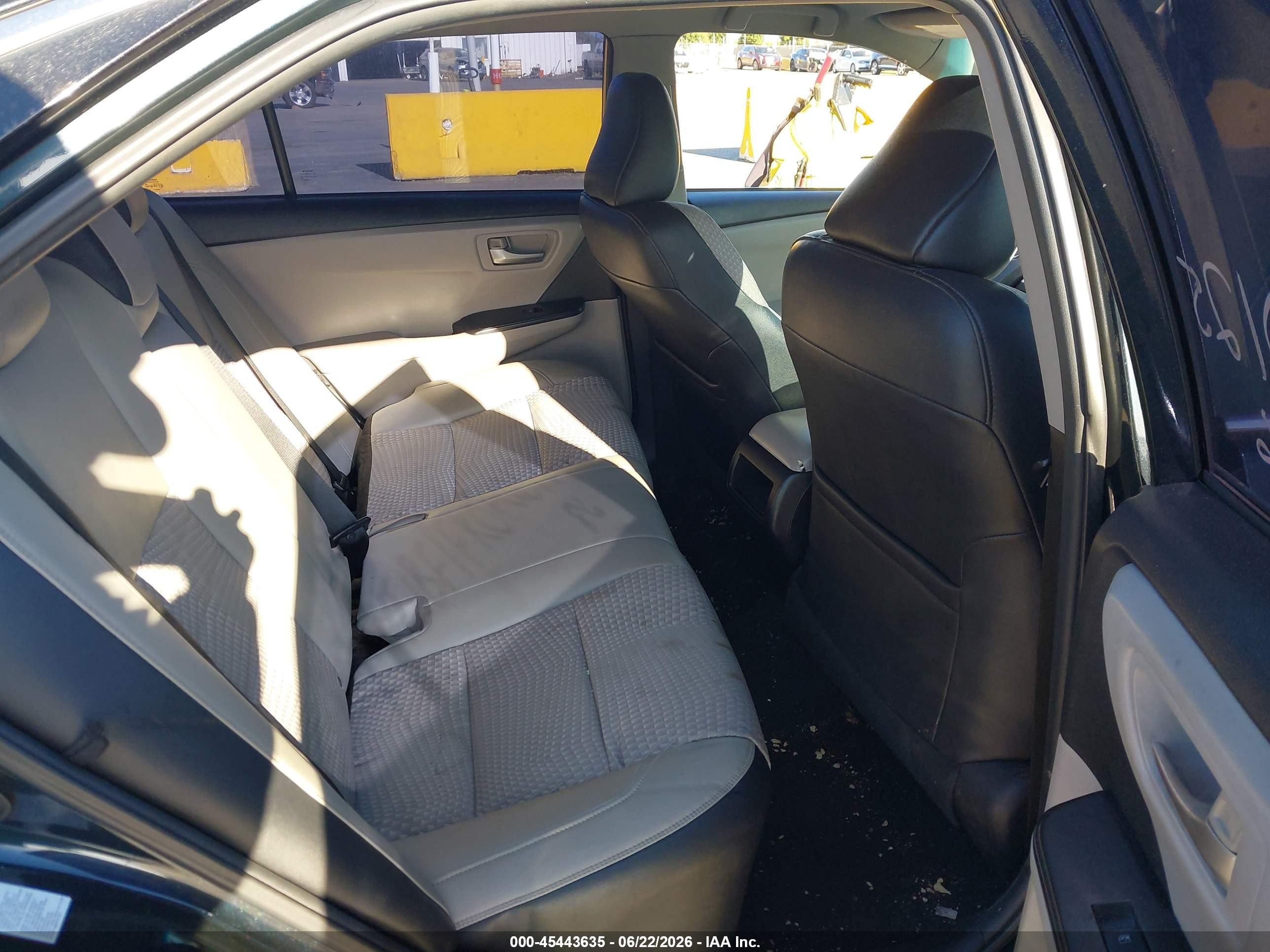 2015 Toyota Camry Se Dark Blue vin: 4T1BF1FK0FU012586