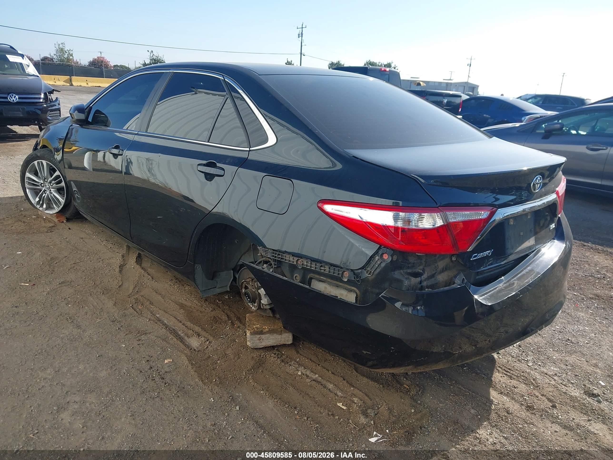 2015 Toyota Camry Se Dark Blue vin: 4T1BF1FK0FU033874