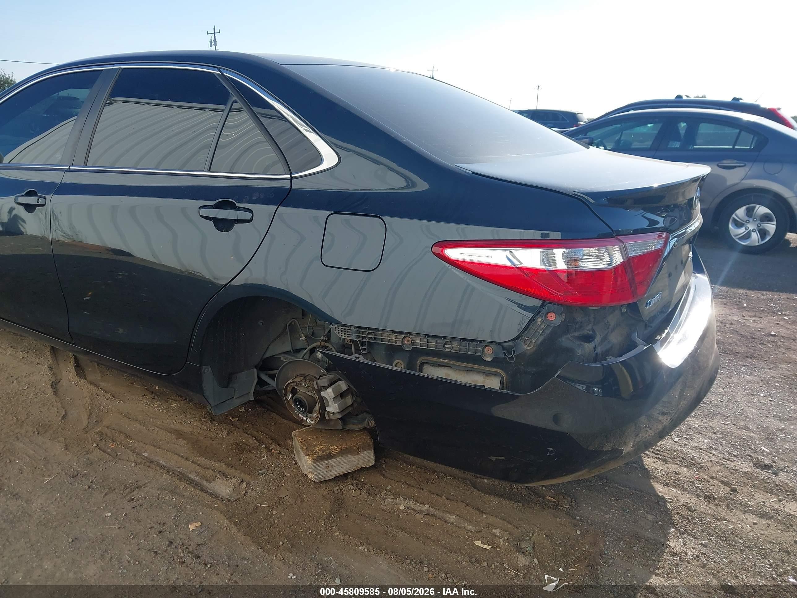 2015 Toyota Camry Se Dark Blue vin: 4T1BF1FK0FU033874