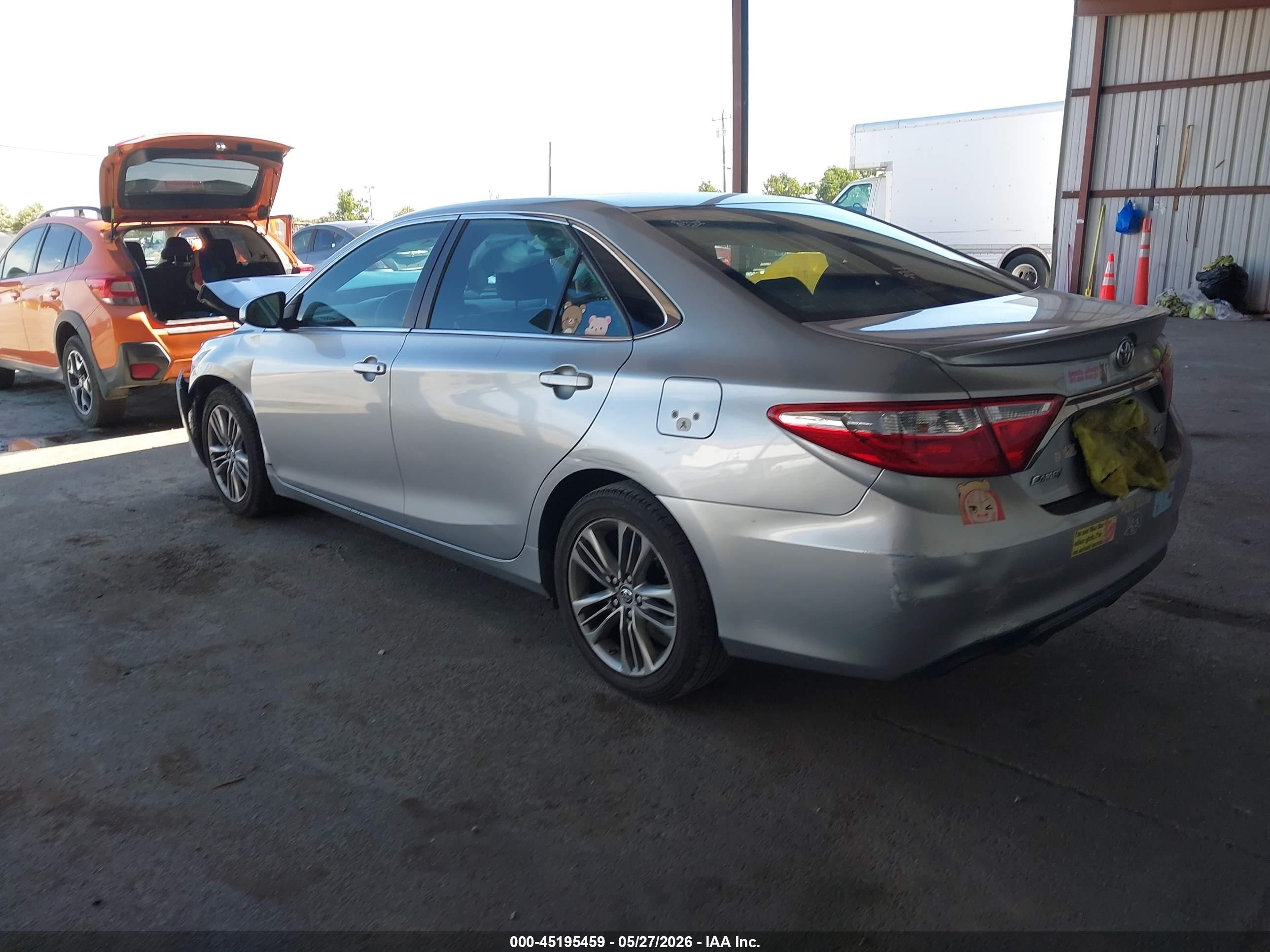 2015 Toyota Camry Se Silver vin: 4T1BF1FK0FU061318