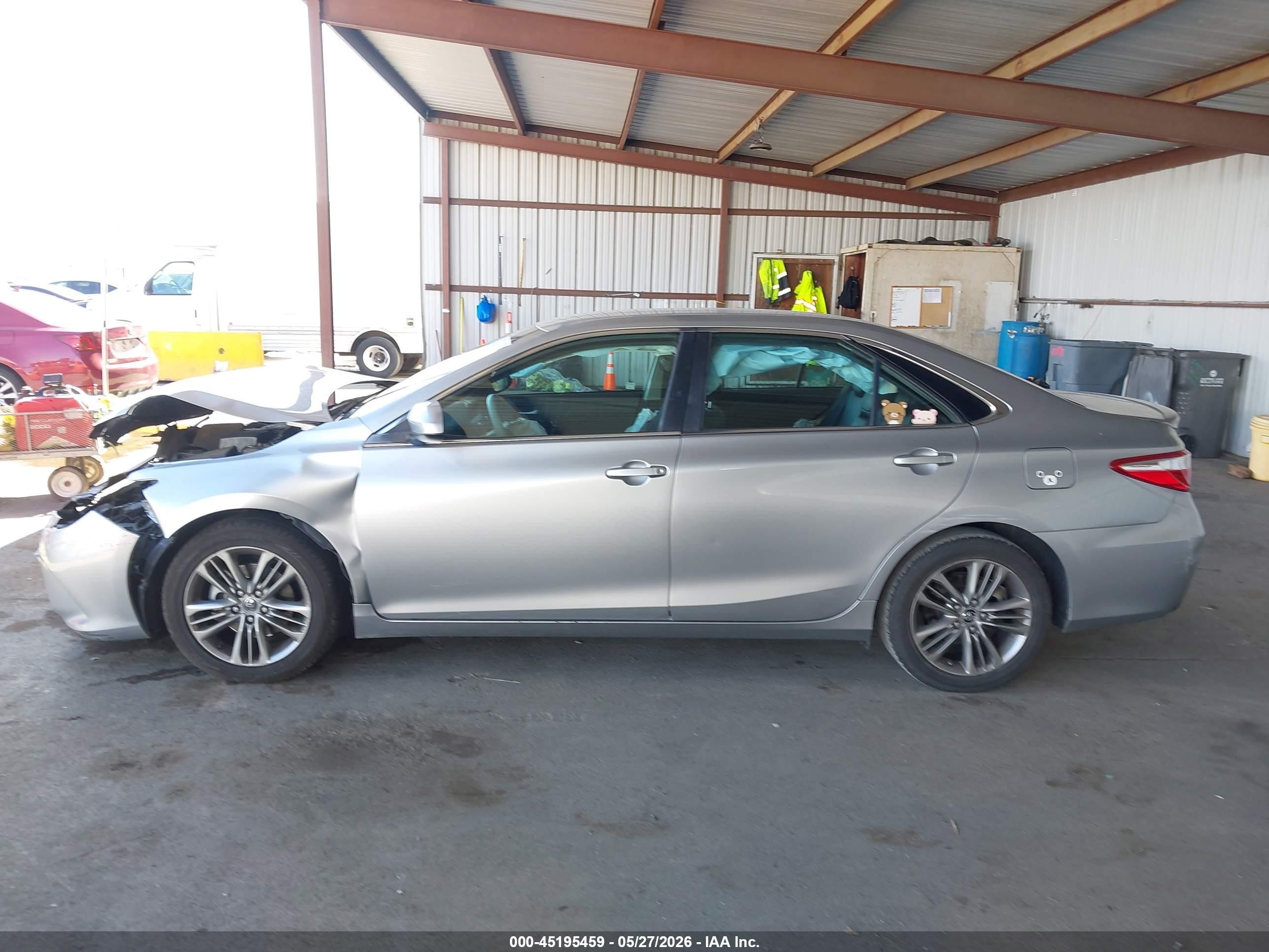 2015 Toyota Camry Se Silver vin: 4T1BF1FK0FU061318