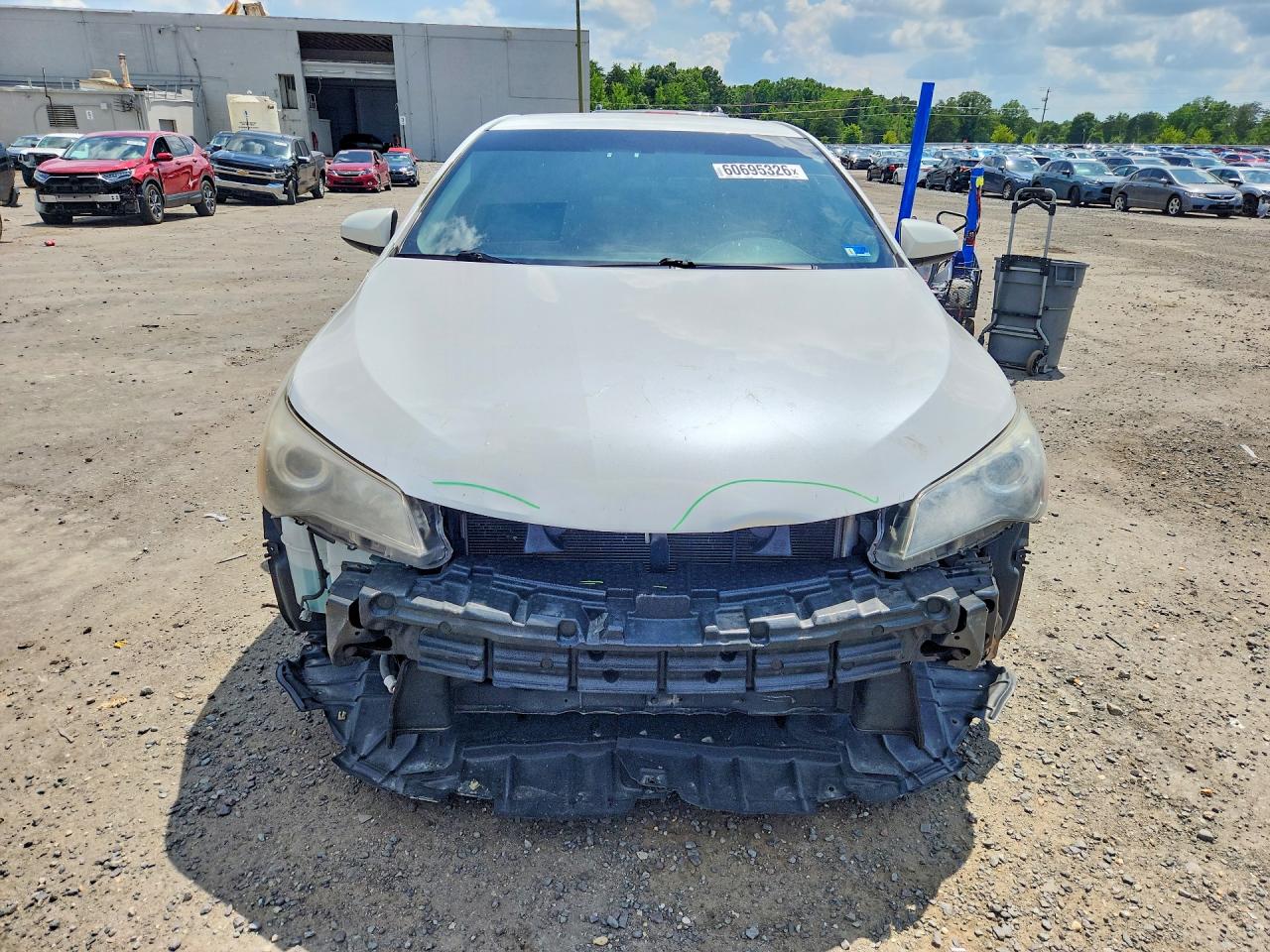 2015 Toyota Camry Se White vin: 4T1BF1FK0FU063800
