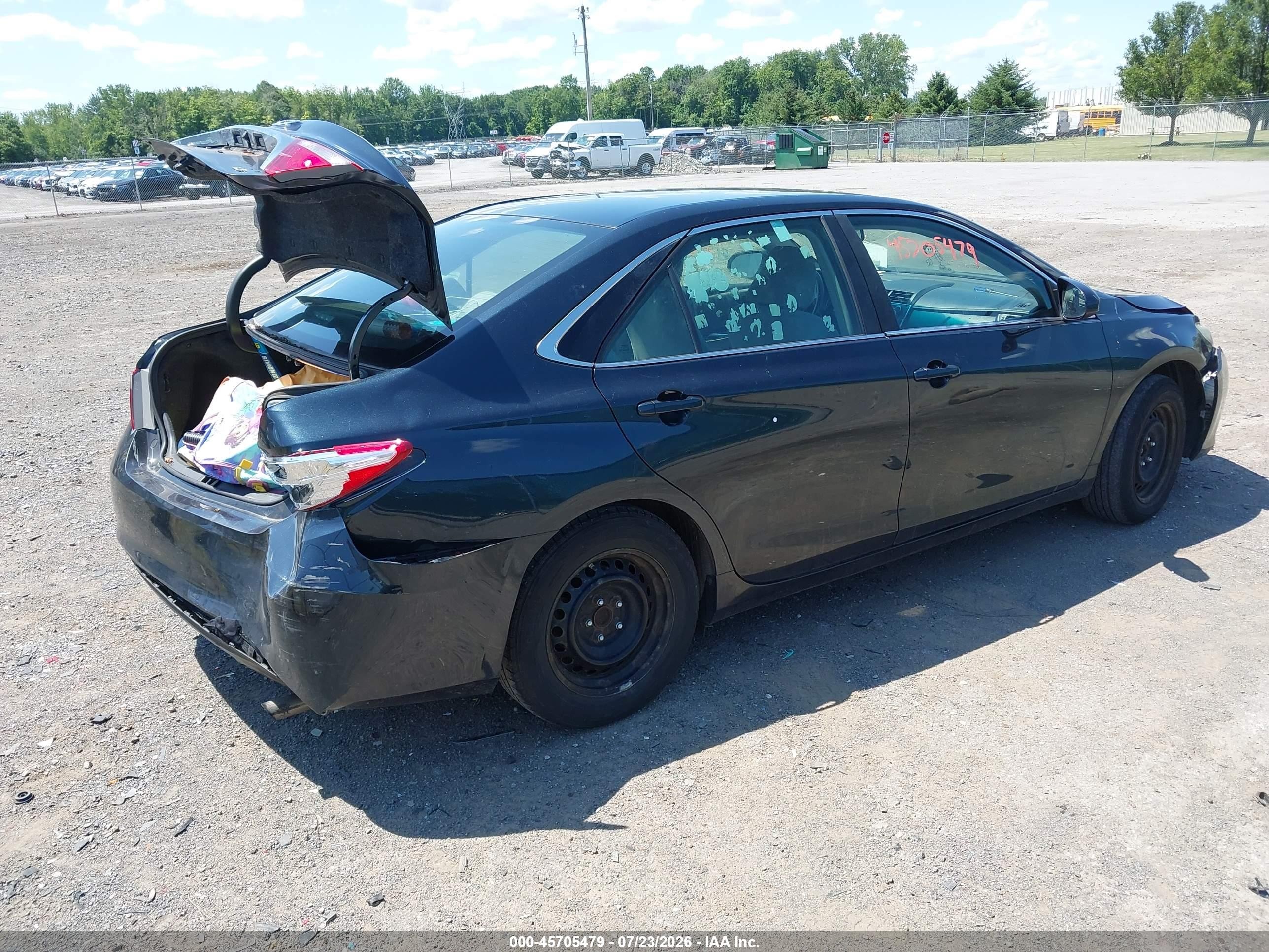 2015 Toyota Camry Le Black vin: 4T1BF1FK0FU072609
