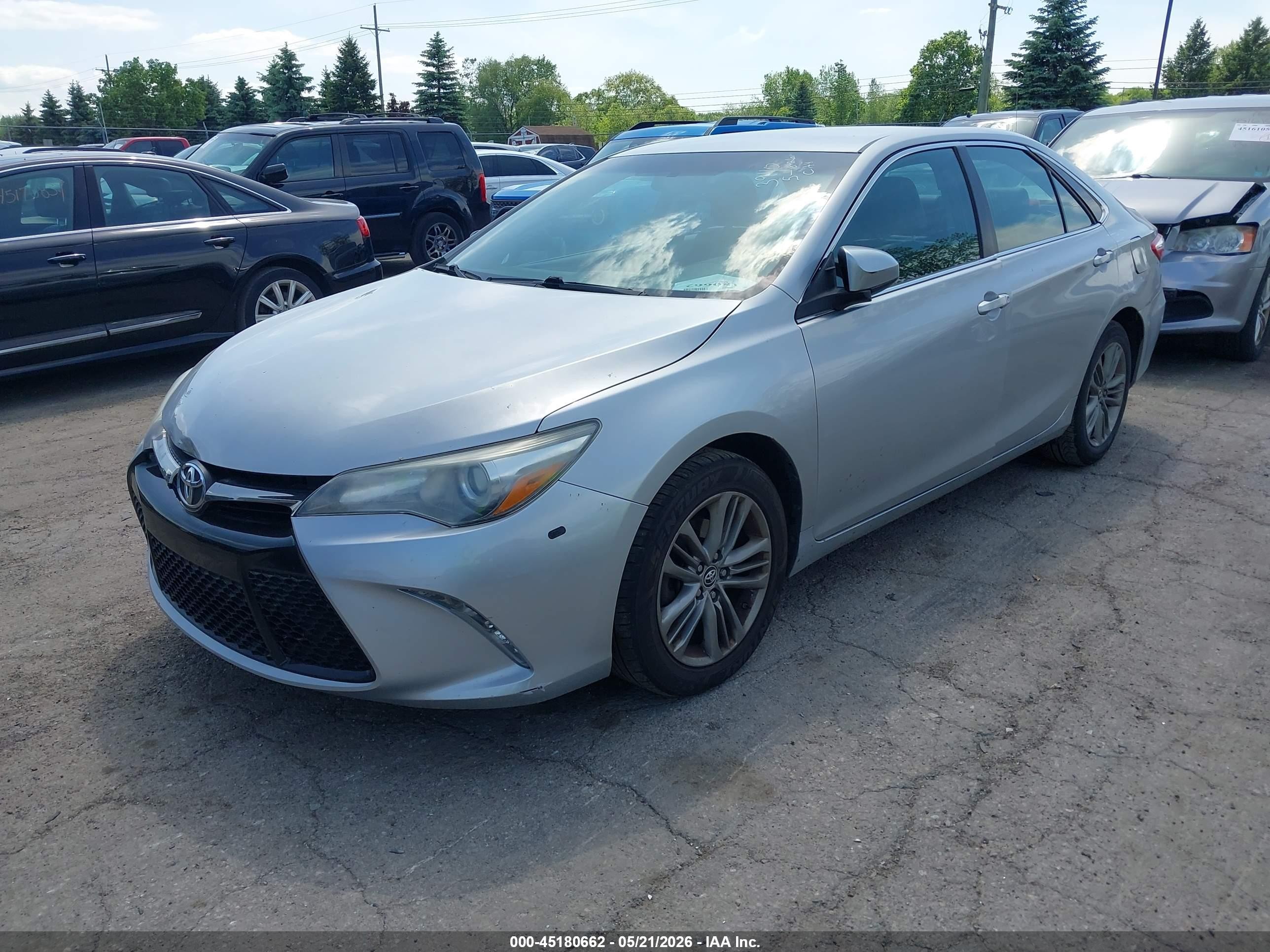 2015 Toyota Camry Se Серебряный vin: 4T1BF1FK0FU073940