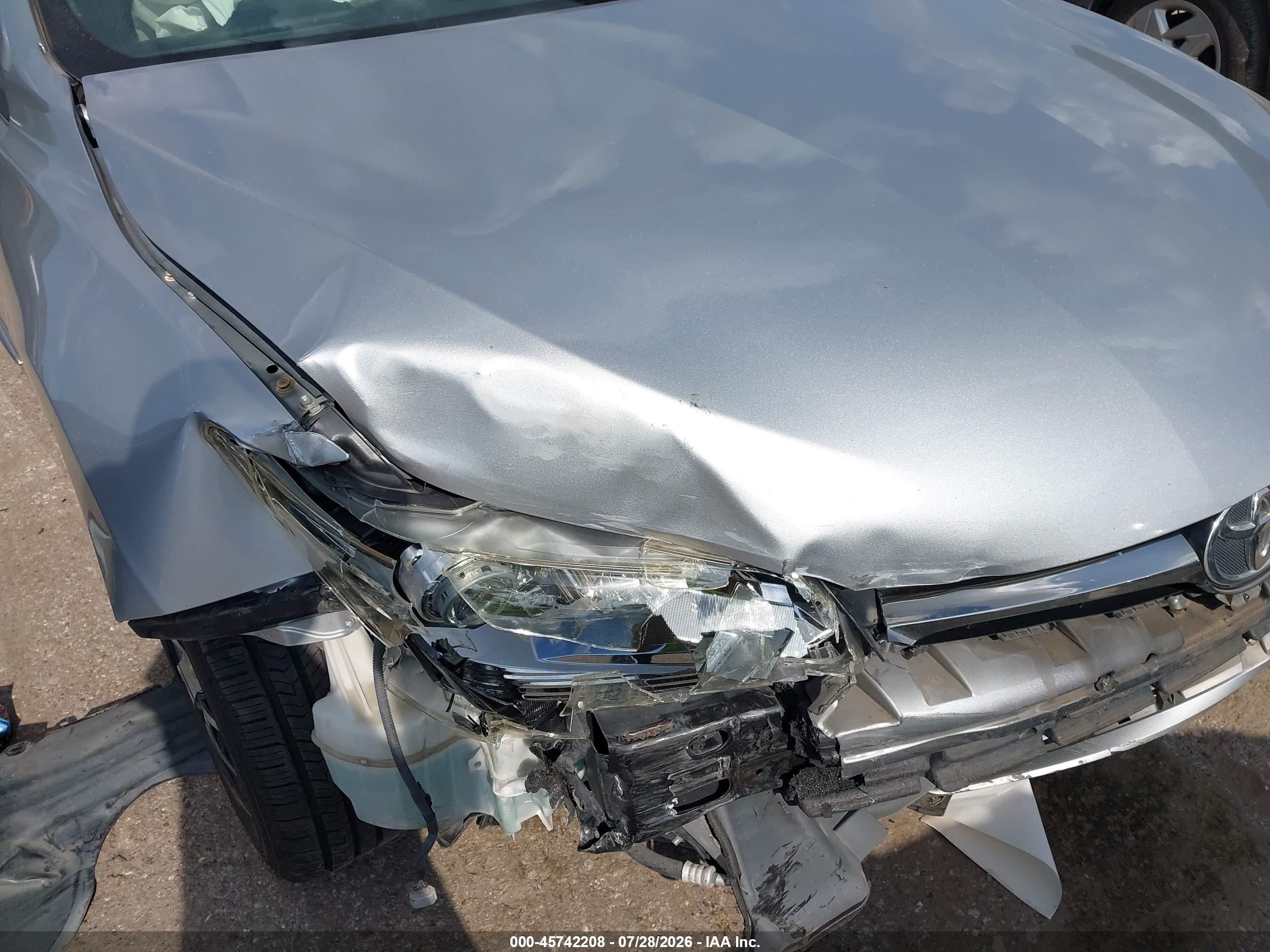 2015 Toyota Camry Se Silver vin: 4T1BF1FK0FU079933