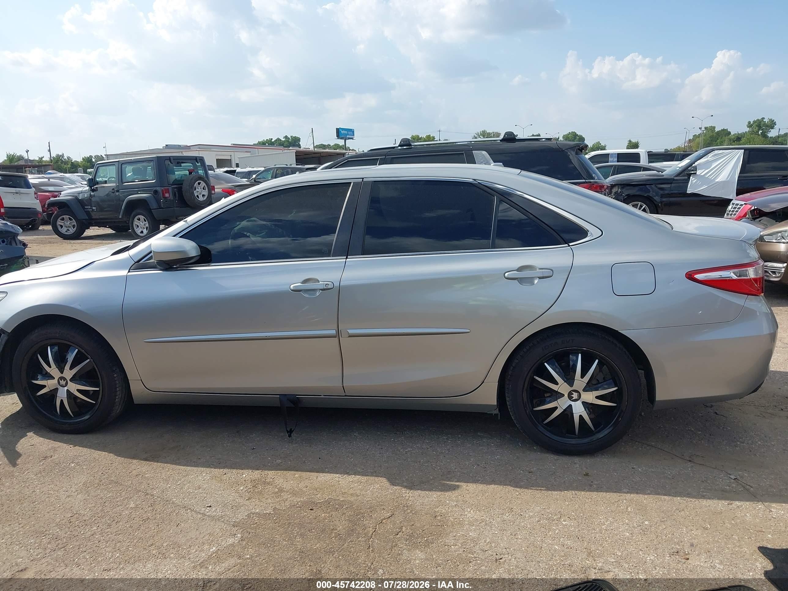 2015 Toyota Camry Se Silver vin: 4T1BF1FK0FU079933