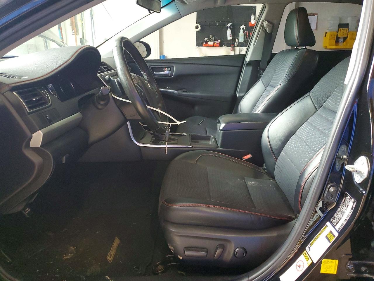 2015 Toyota Camry Se Black vin: 4T1BF1FK0FU080984