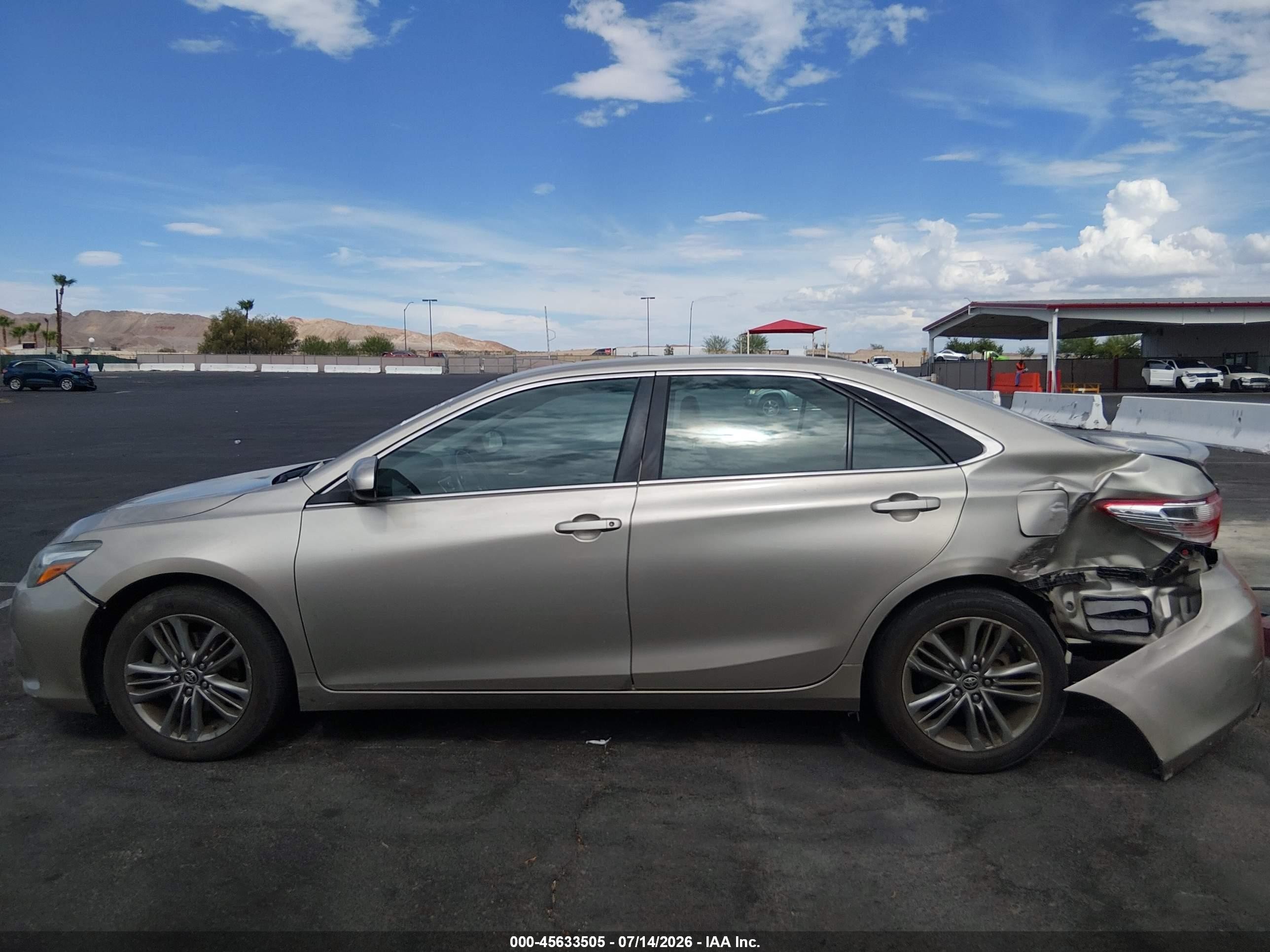2015 Toyota Camry Se Tan vin: 4T1BF1FK0FU091905
