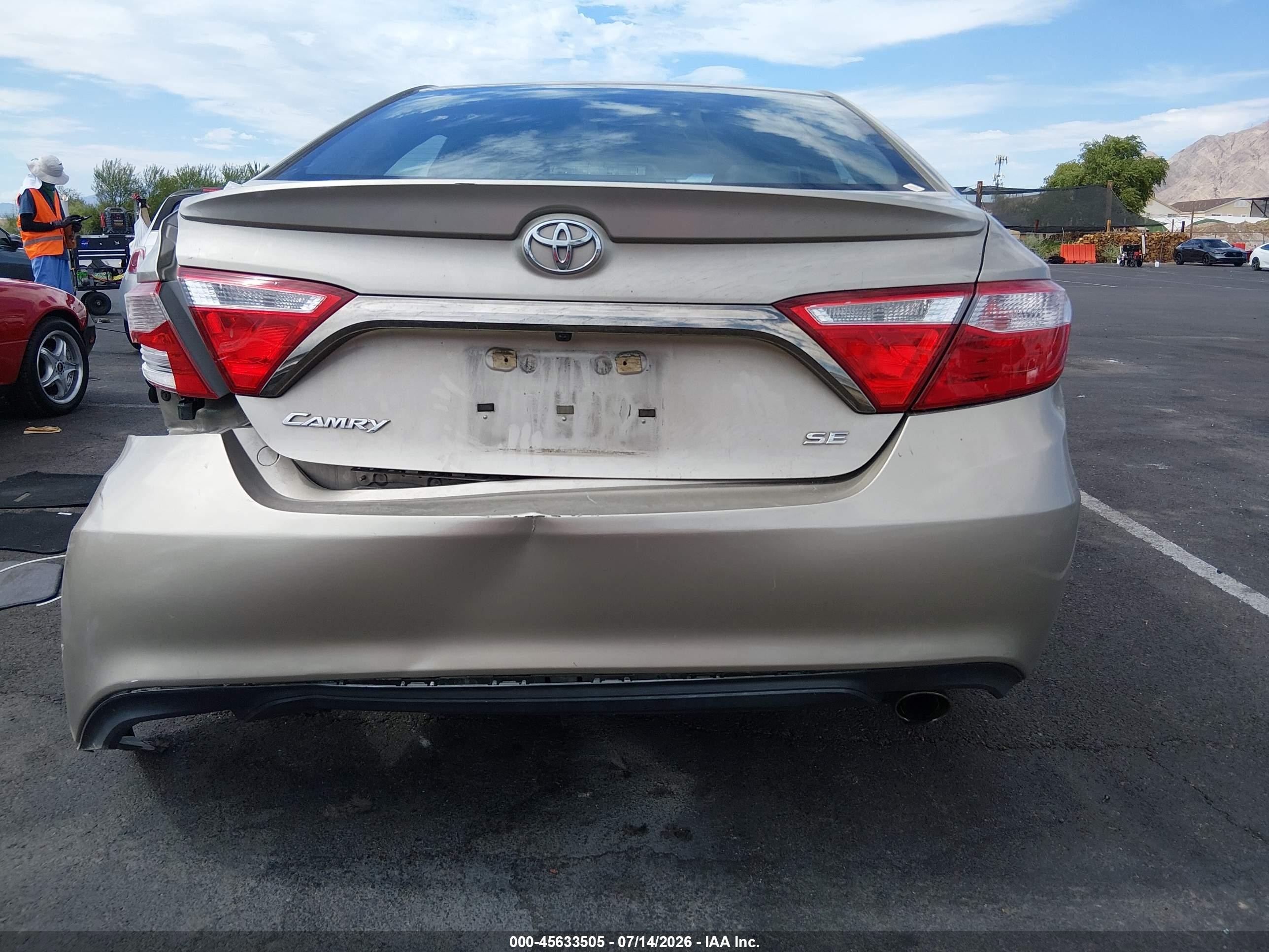 2015 Toyota Camry Se Tan vin: 4T1BF1FK0FU091905