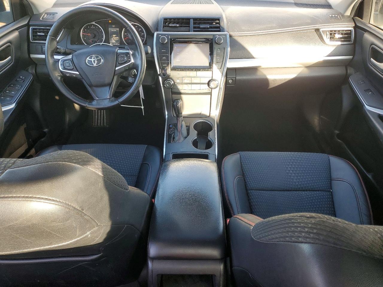 2015 Toyota Camry White vin: 4T1BF1FK0FU092889