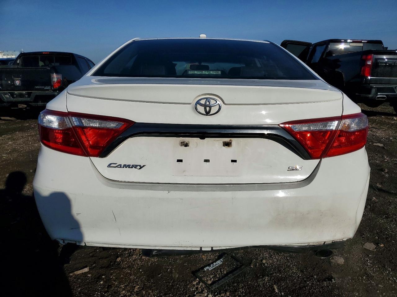 2015 Toyota Camry White vin: 4T1BF1FK0FU092889