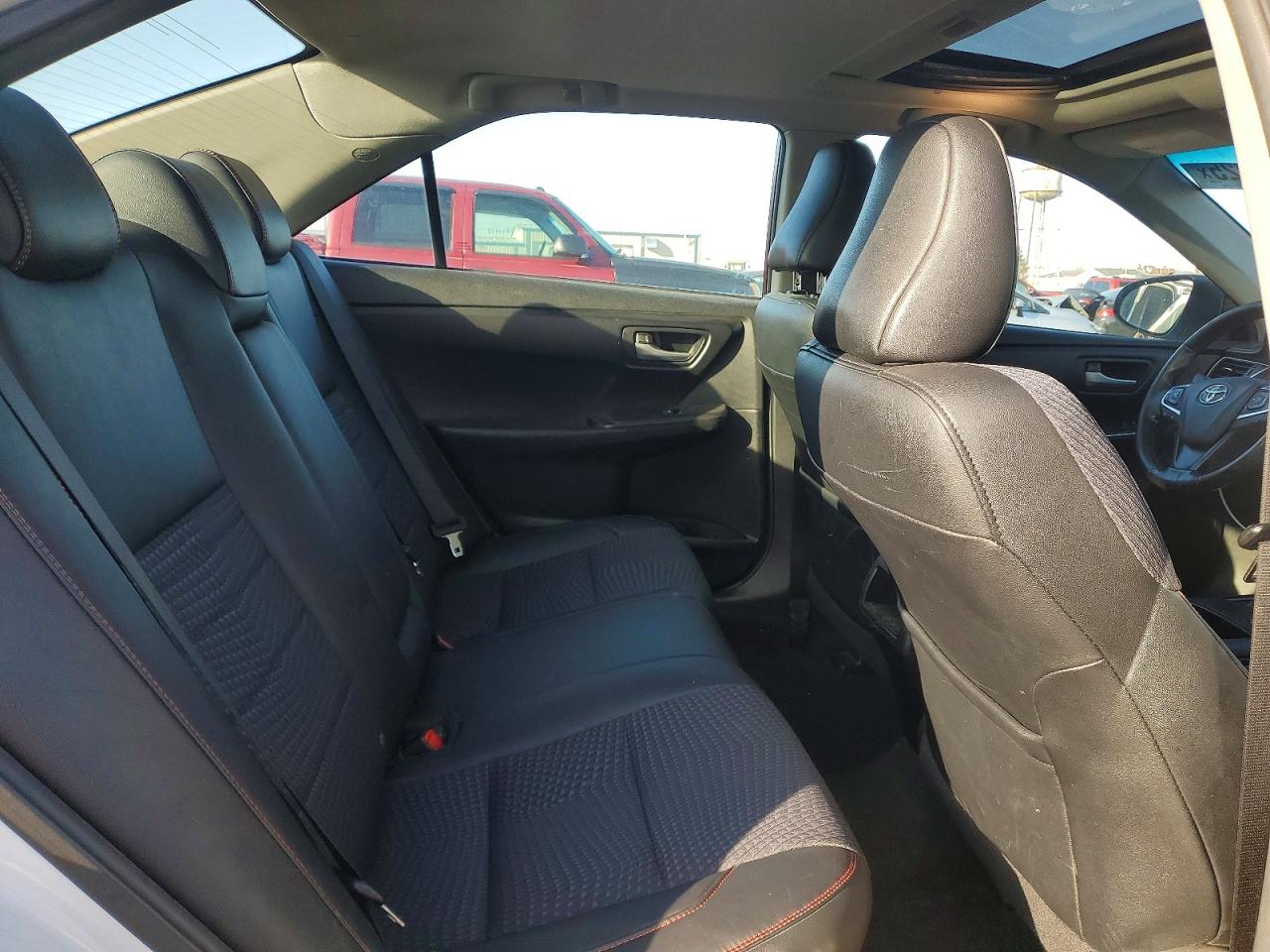 2015 Toyota Camry White vin: 4T1BF1FK0FU092889