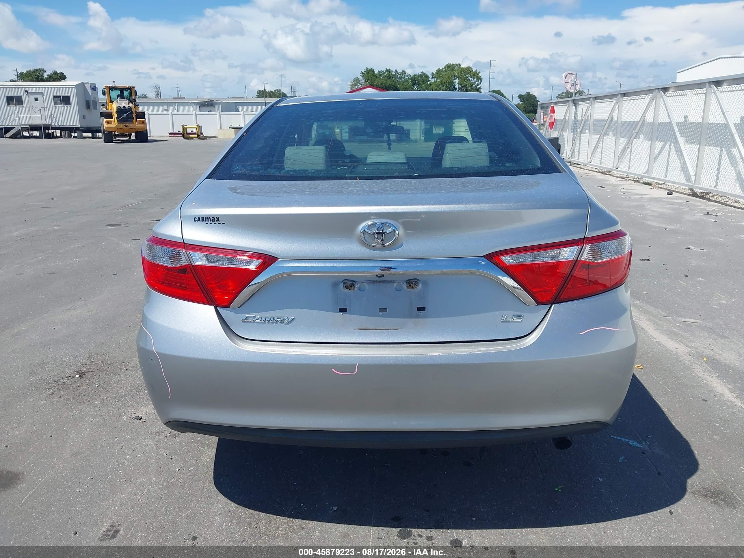 2015 Toyota Camry Le Silver vin: 4T1BF1FK0FU101333