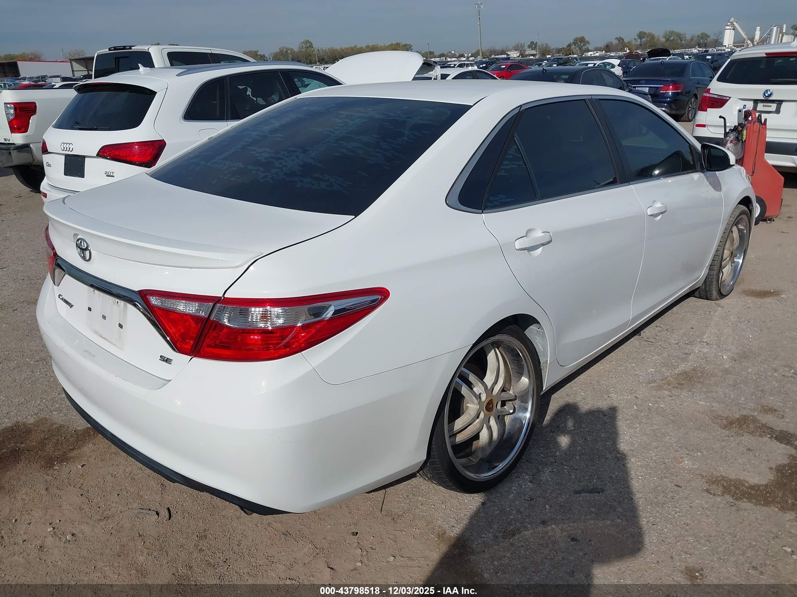 2015 Toyota Camry Se White vin: 4T1BF1FK0FU105236
