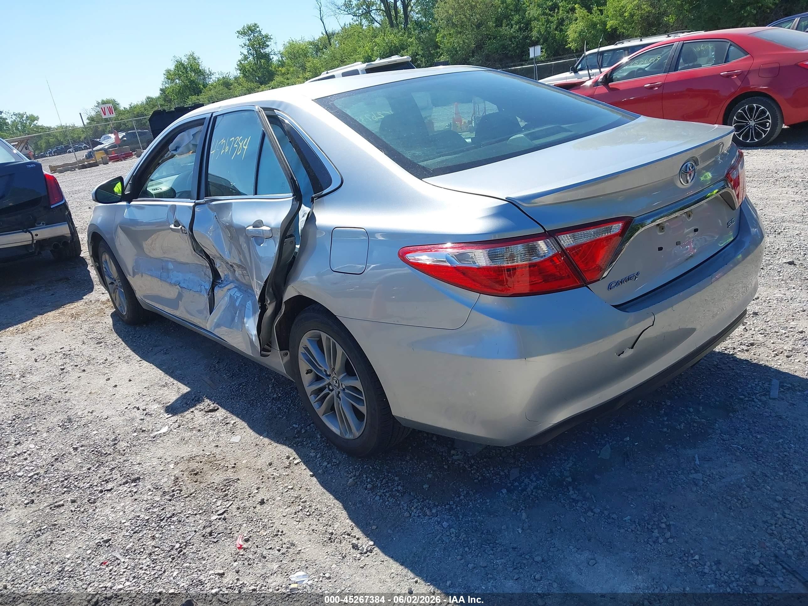 2015 Toyota Camry Se Silver vin: 4T1BF1FK0FU488692