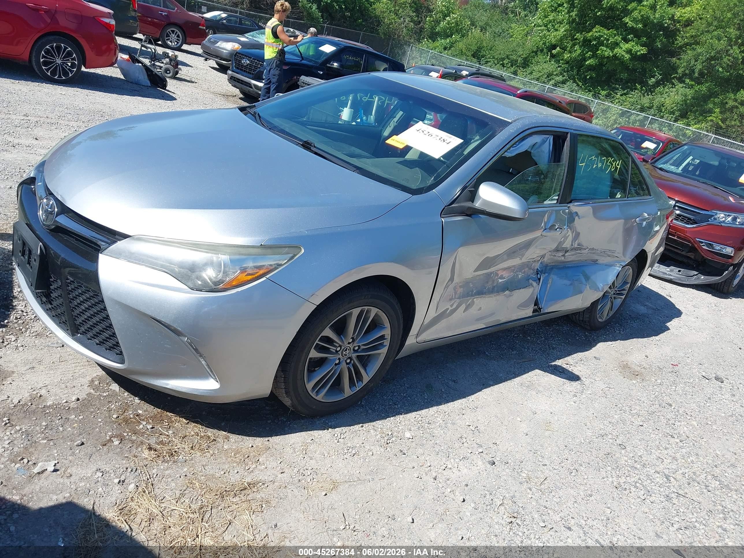 2015 Toyota Camry Se Silver vin: 4T1BF1FK0FU488692