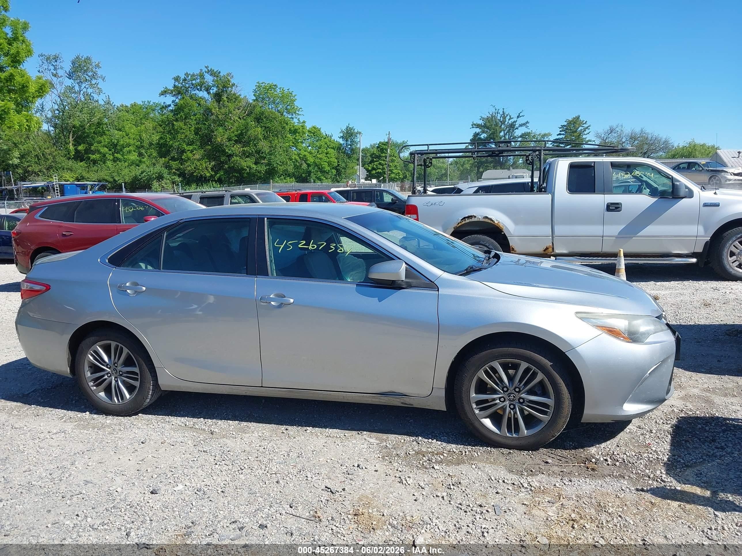 2015 Toyota Camry Se Silver vin: 4T1BF1FK0FU488692