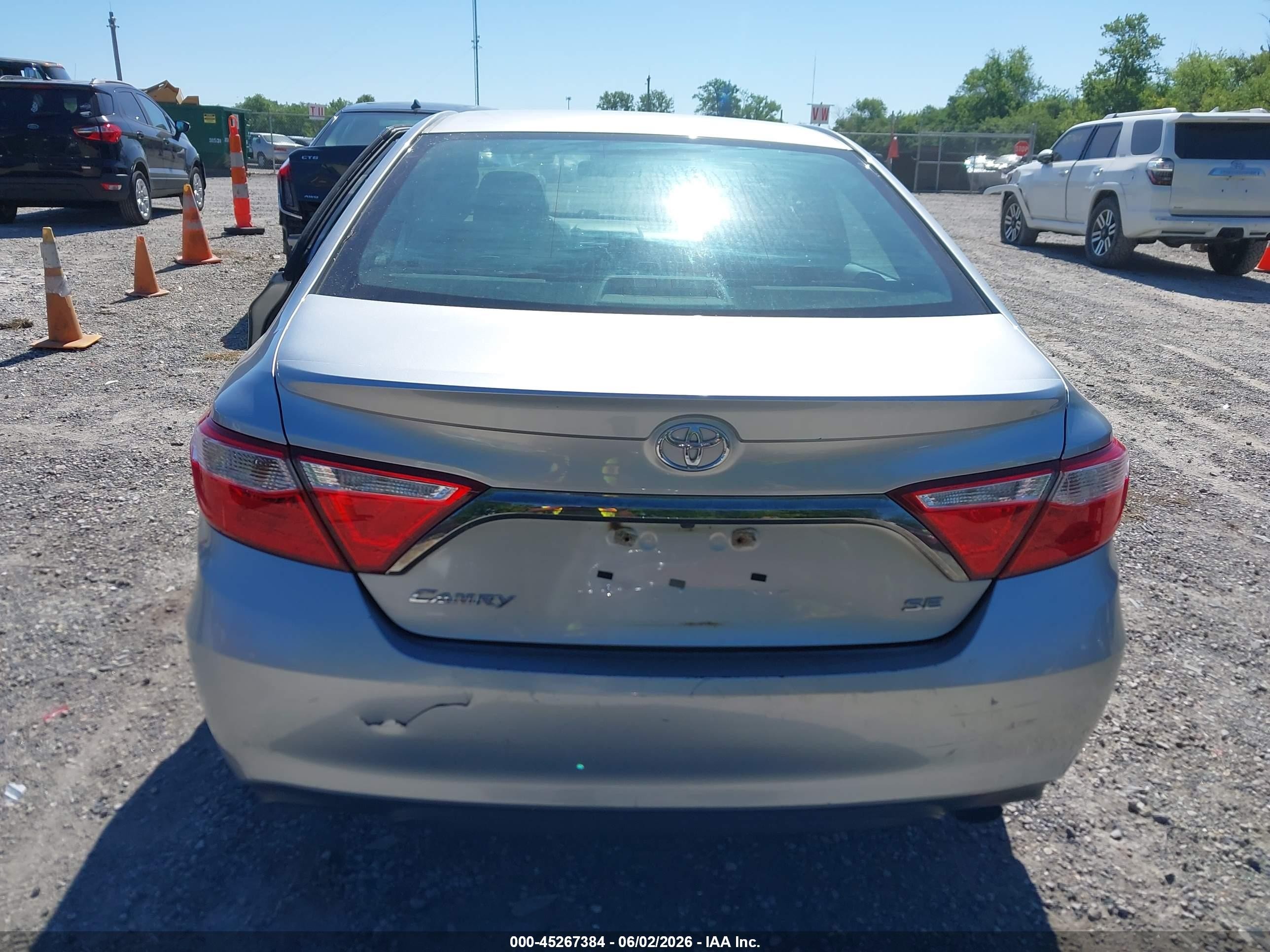 2015 Toyota Camry Se Silver vin: 4T1BF1FK0FU488692