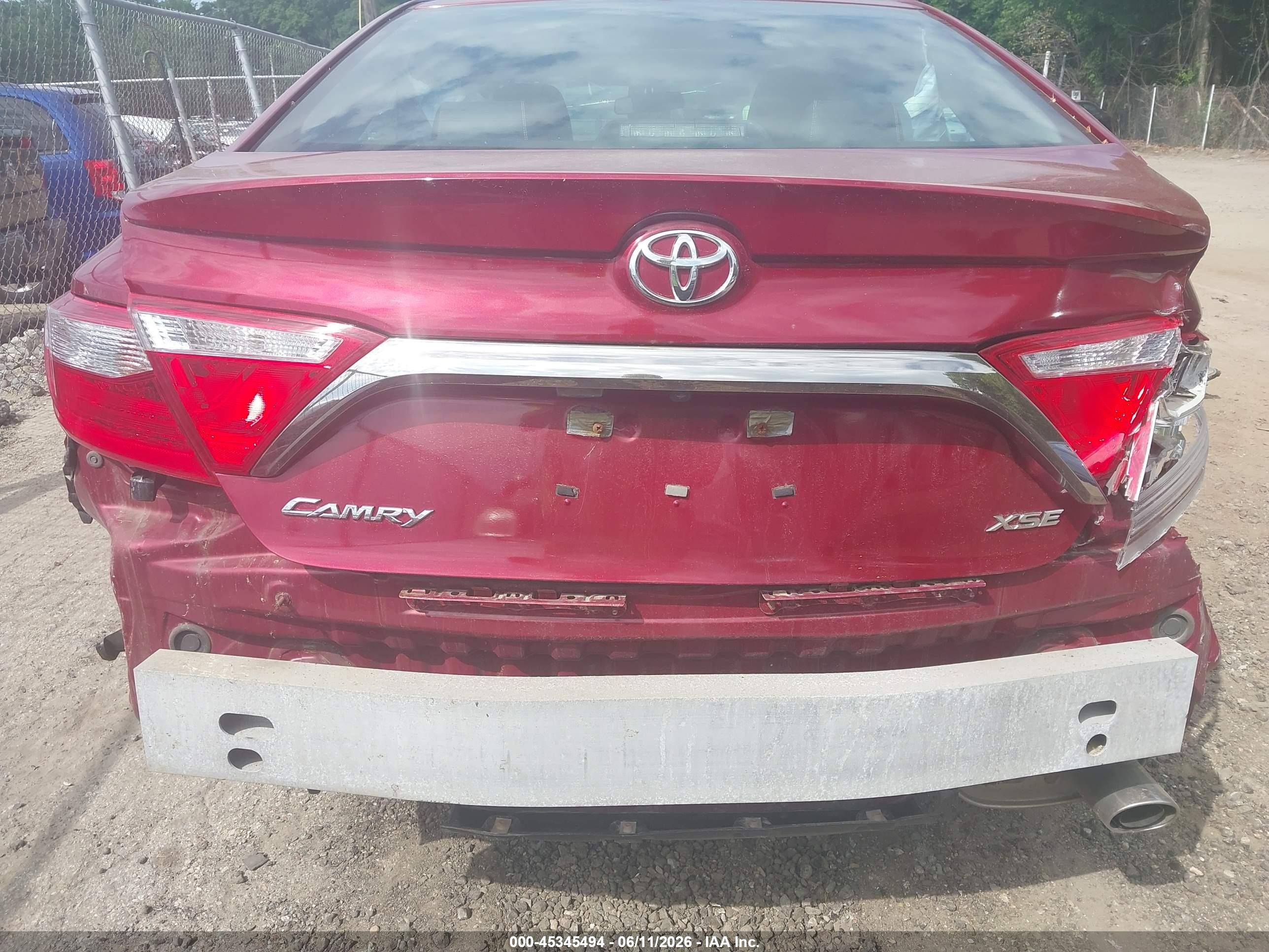 2015 Toyota Camry Xse Red vin: 4T1BF1FK0FU876490