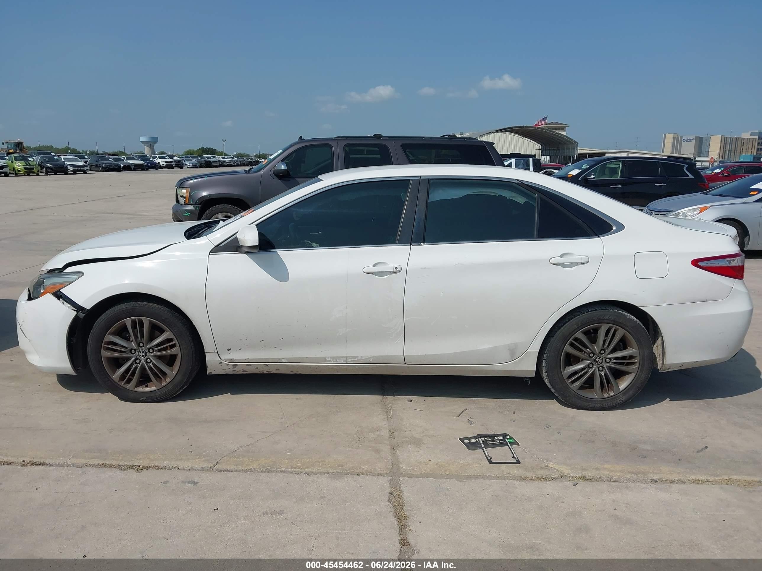 2015 Toyota Camry Se Белый vin: 4T1BF1FK0FU897663